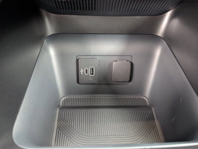 2026 Ford Explorer Active with 200A Pkg