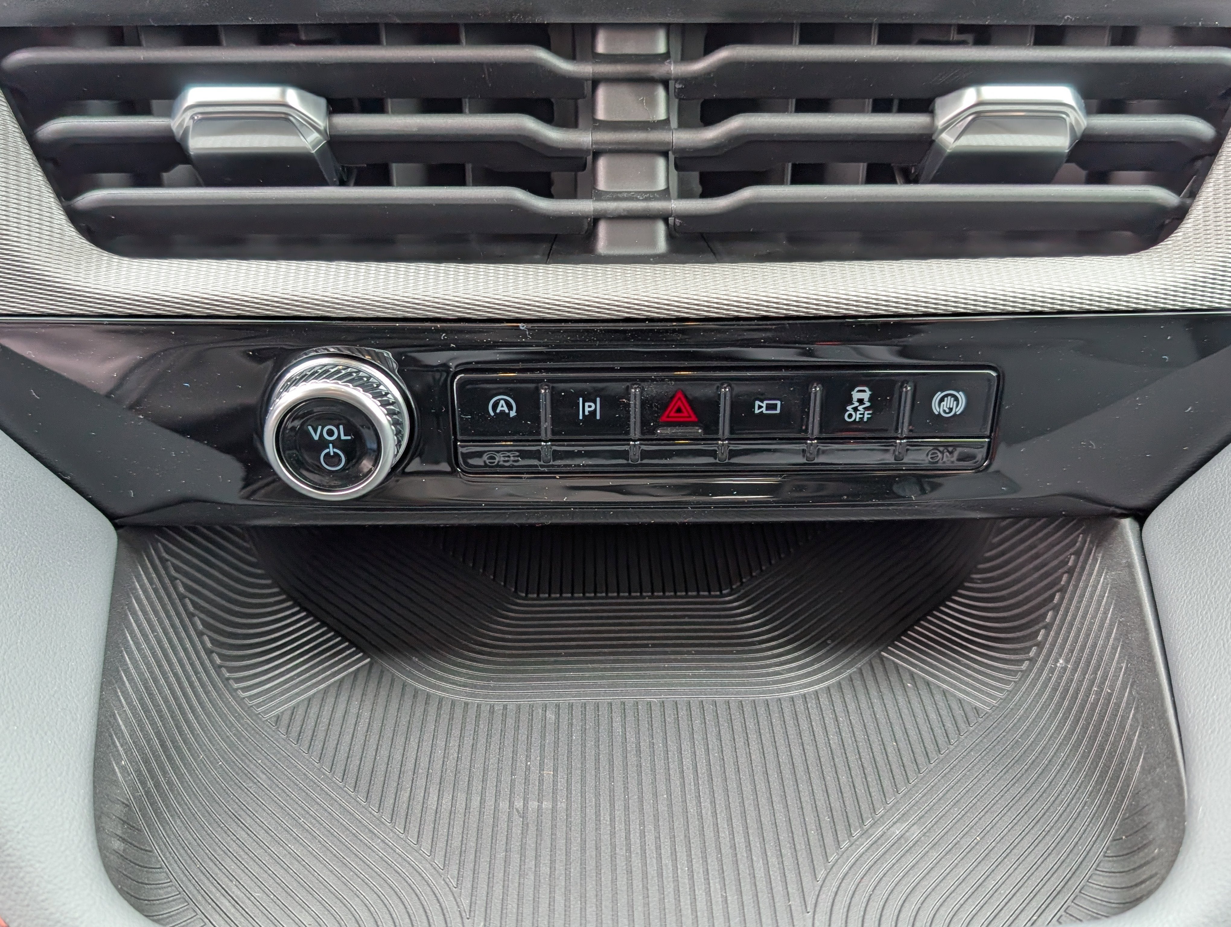 2026 Ford Explorer Active with 200A Pkg