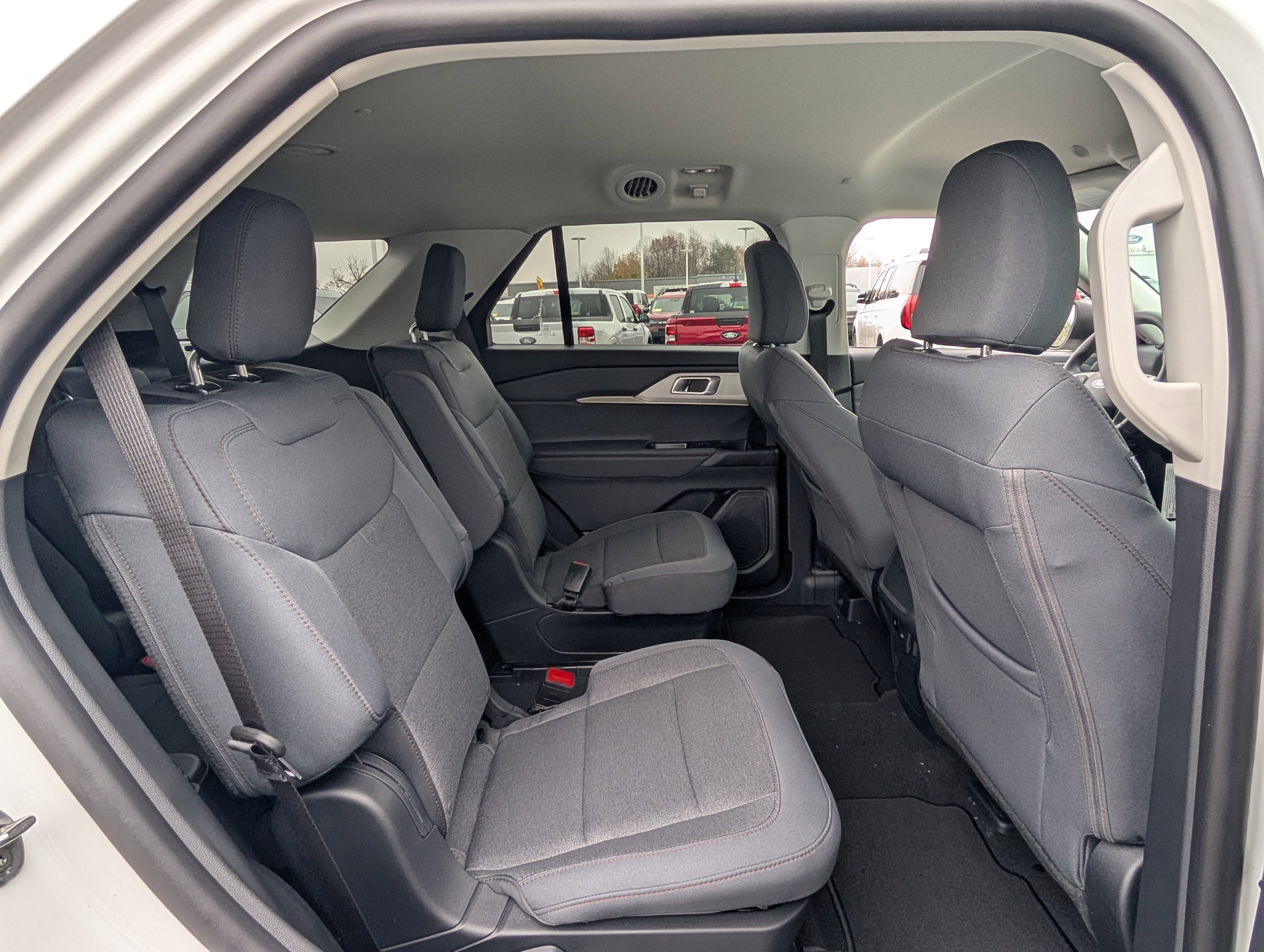 2026 Ford Explorer Active with 200A Pkg