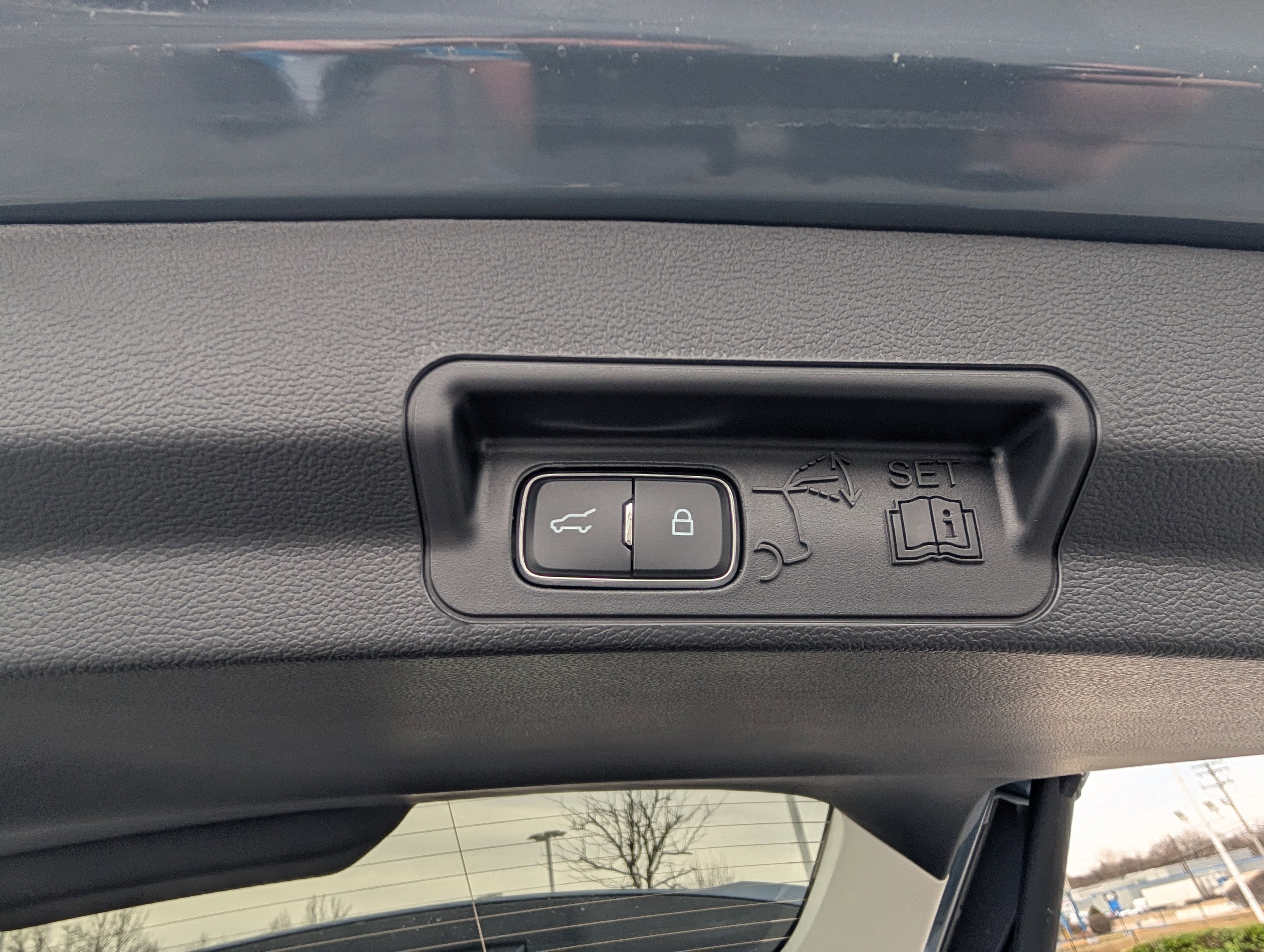 2026 Ford Explorer Active with 200A Pkg