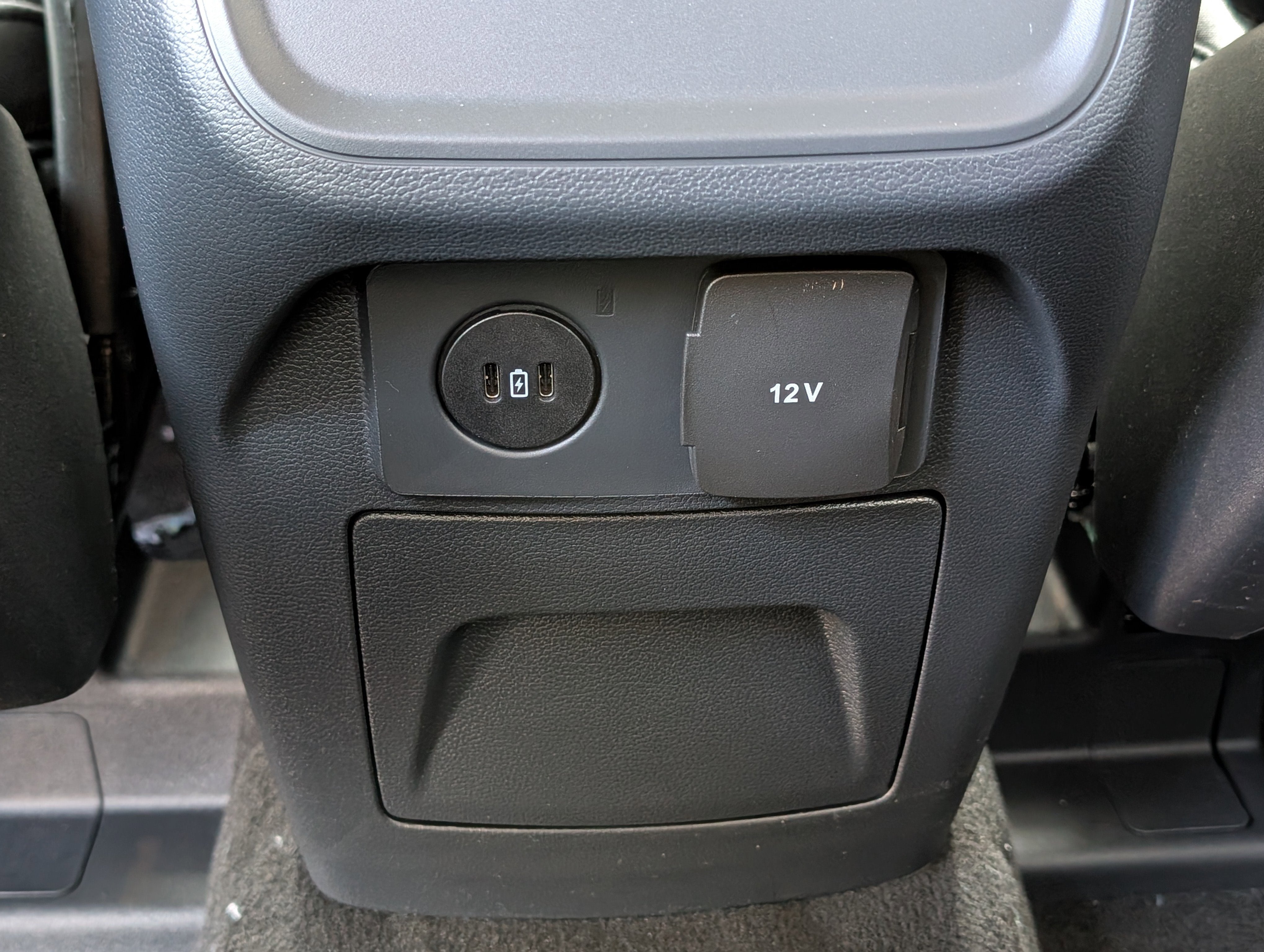 2026 Ford Explorer Active with 200A Pkg