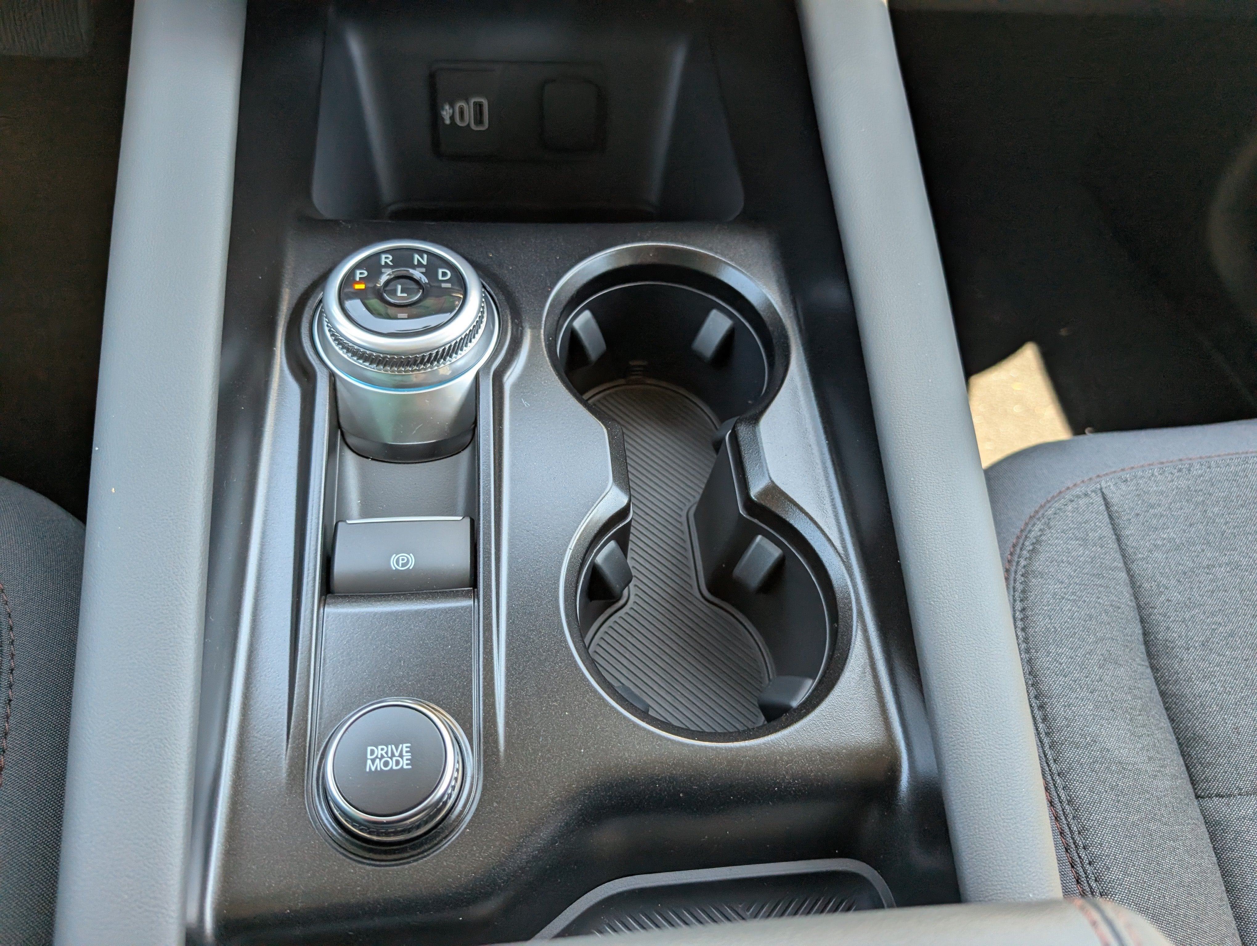 2026 Ford Explorer Active with 100A Pkg