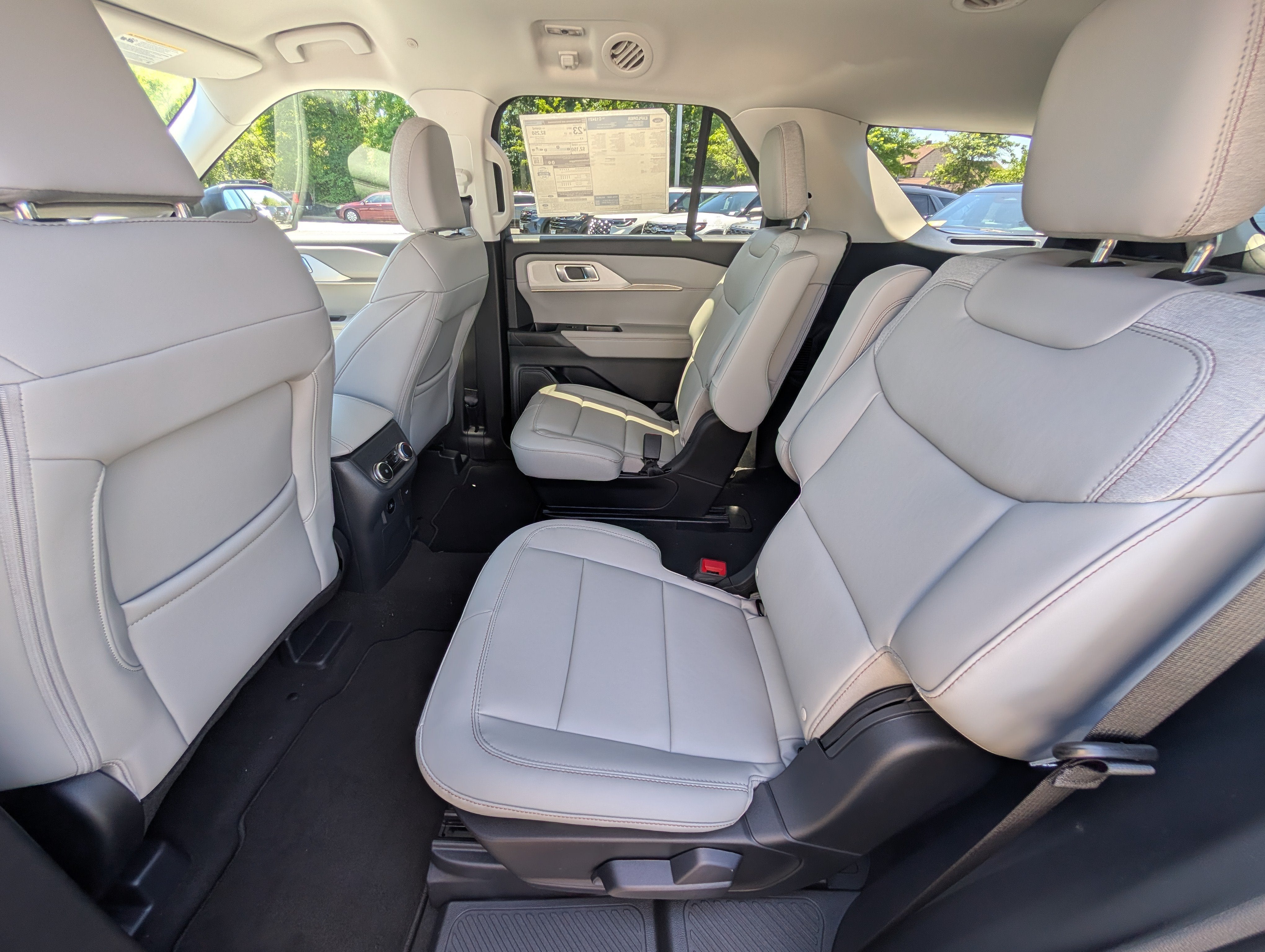 2026 Ford Explorer Active with 200A Pkg