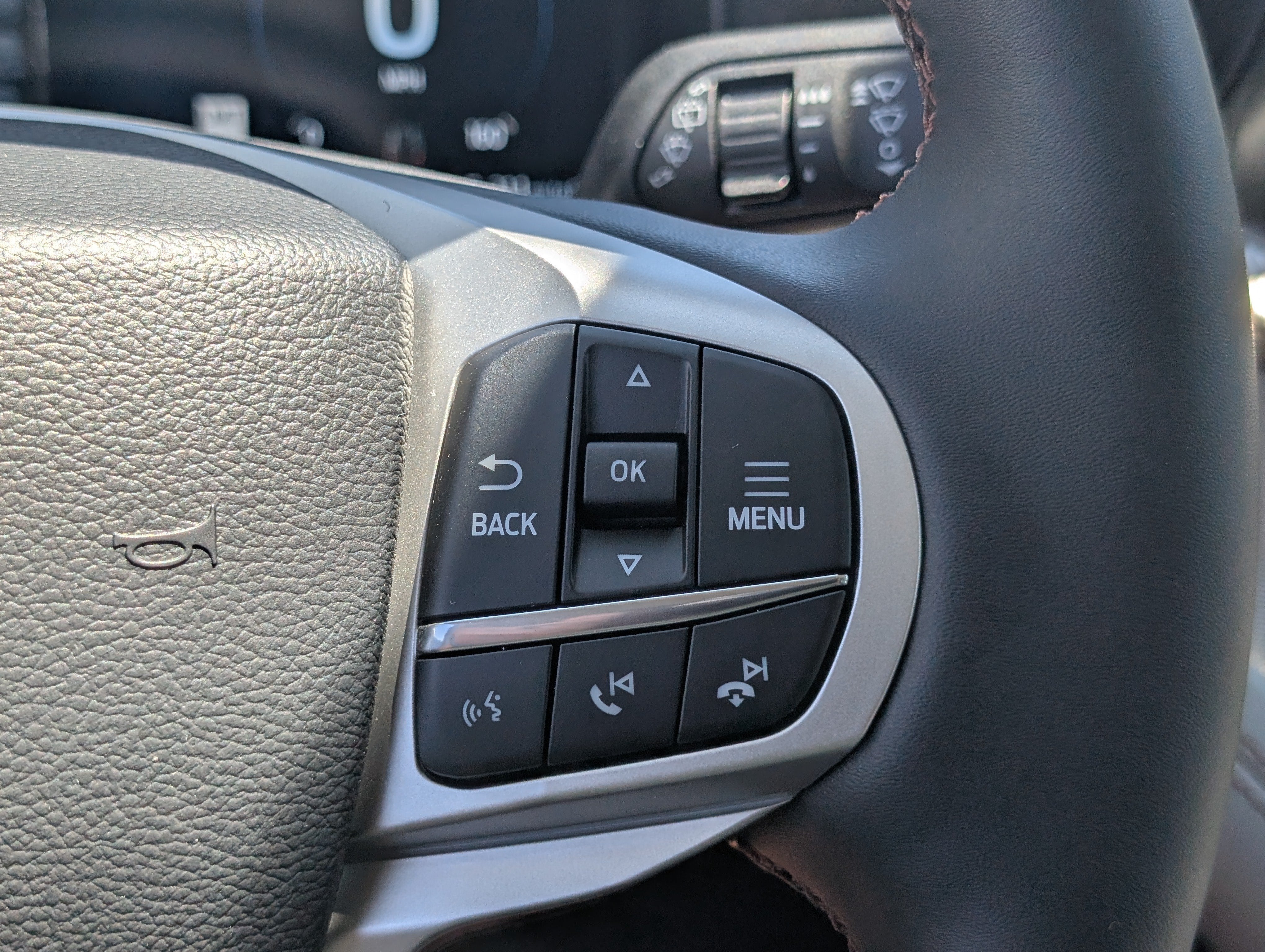 2026 Ford Explorer Active with 200A Pkg