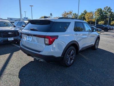 2027 Ford Explorer Active with 200A Pkg