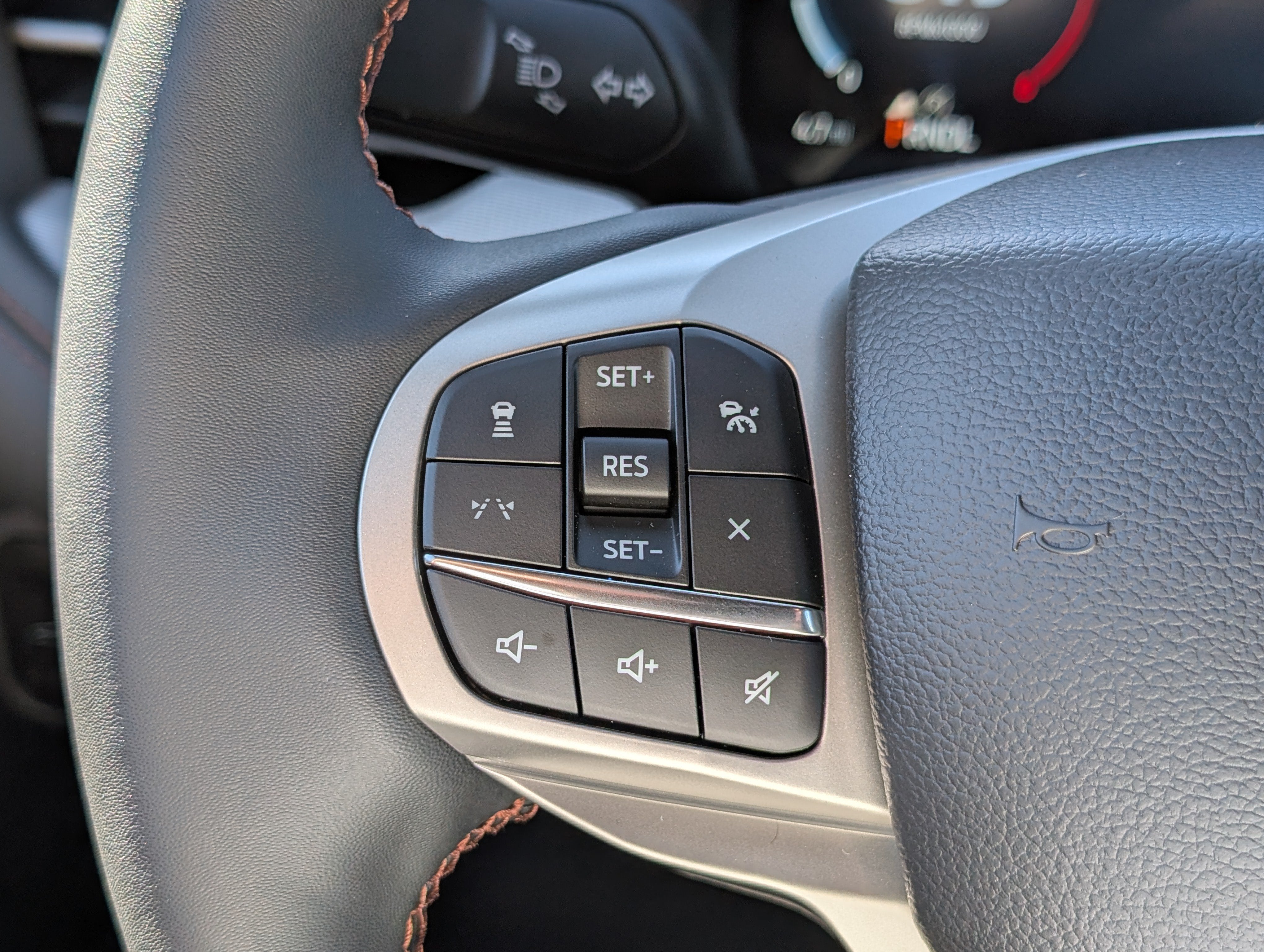 2027 Ford Explorer Active with 200A Pkg