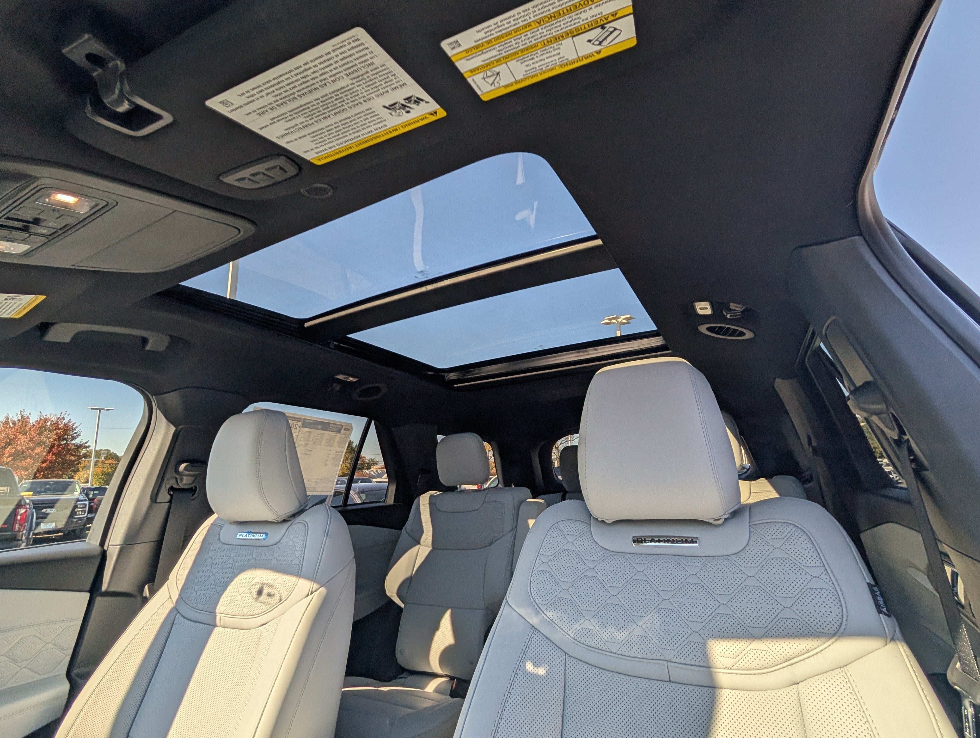 2027 Ford Explorer Platinum