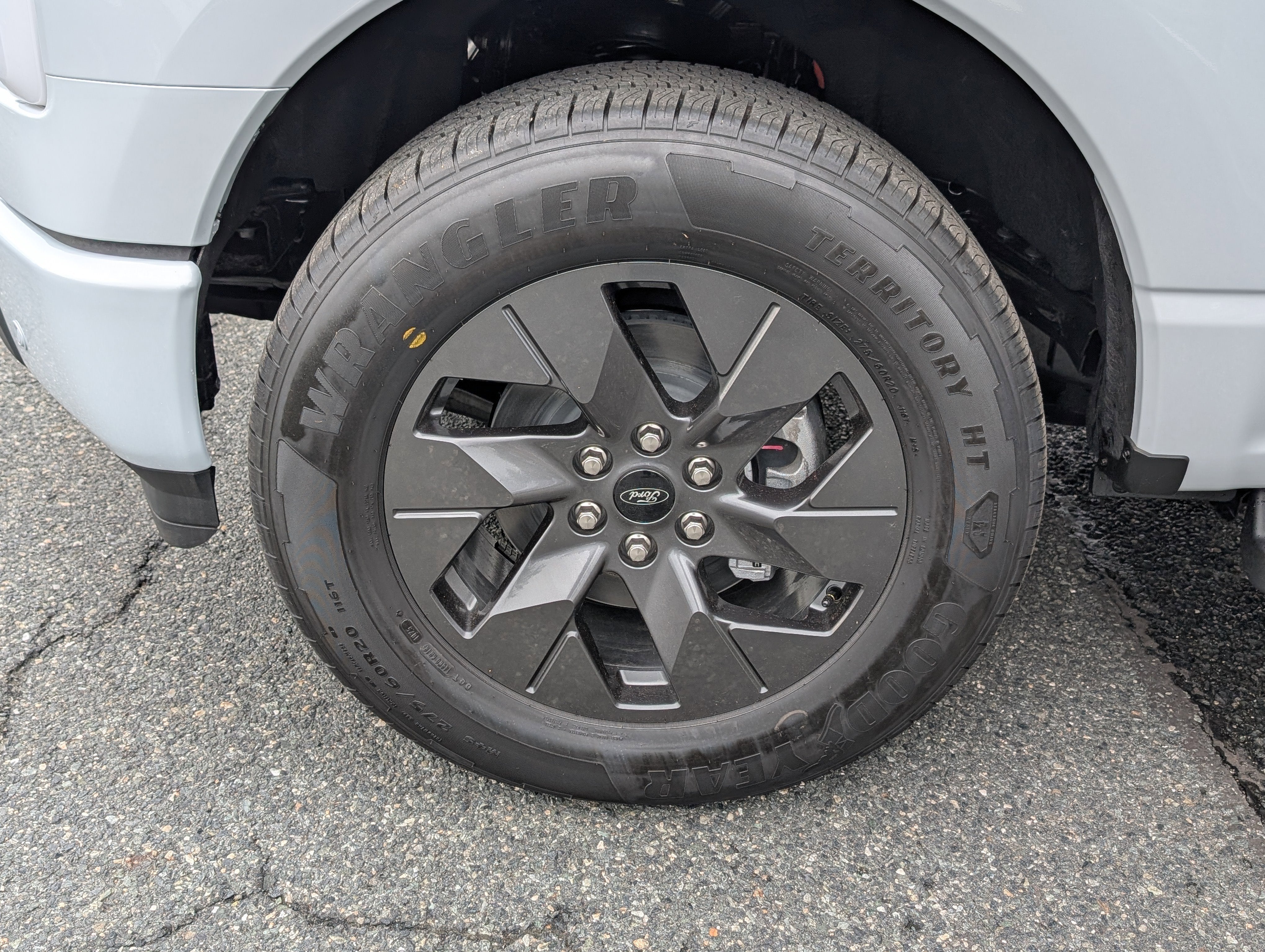 2025 Ford F-150 Lightning Flash