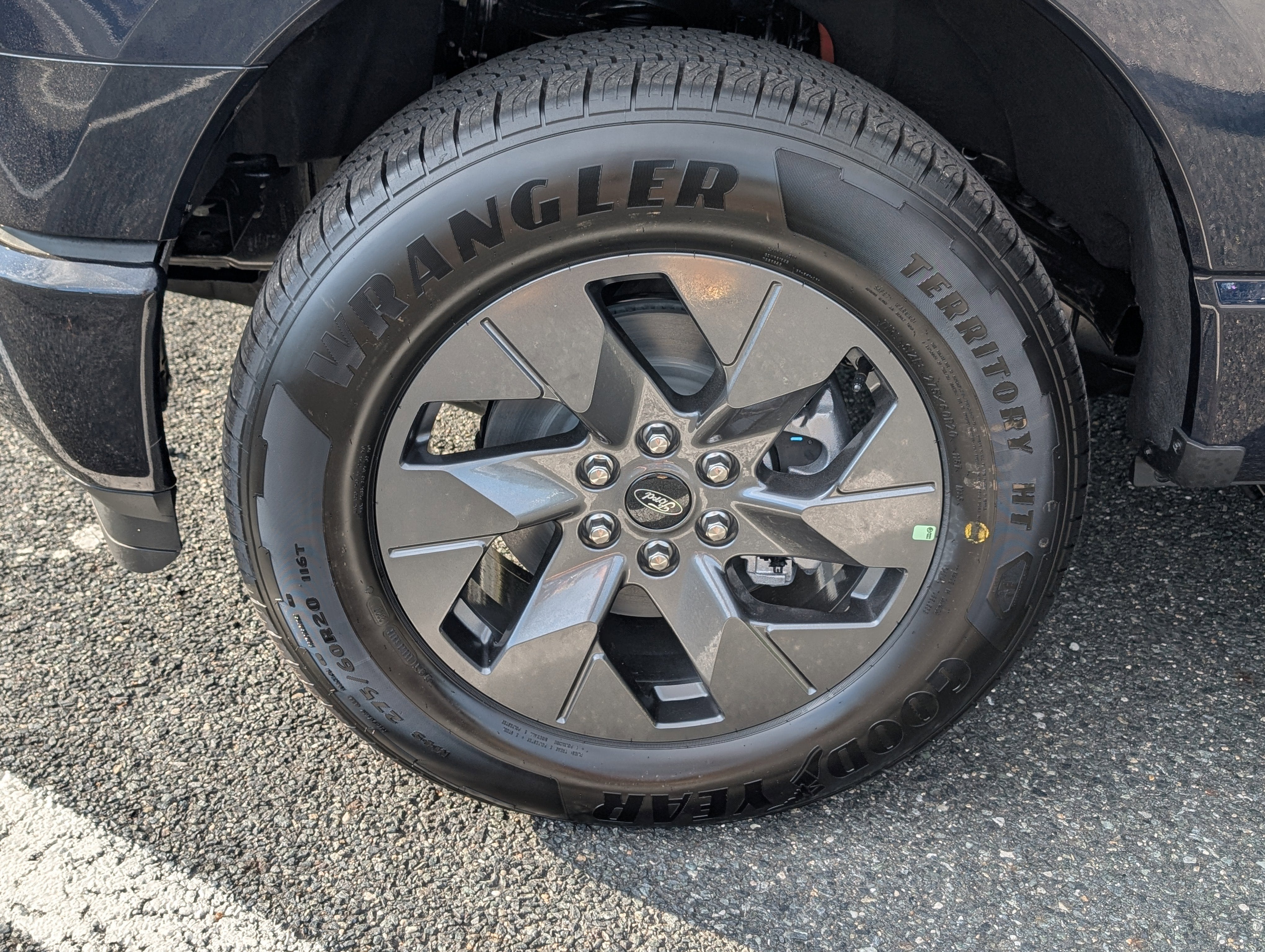 2025 Ford F-150 Lightning Flash