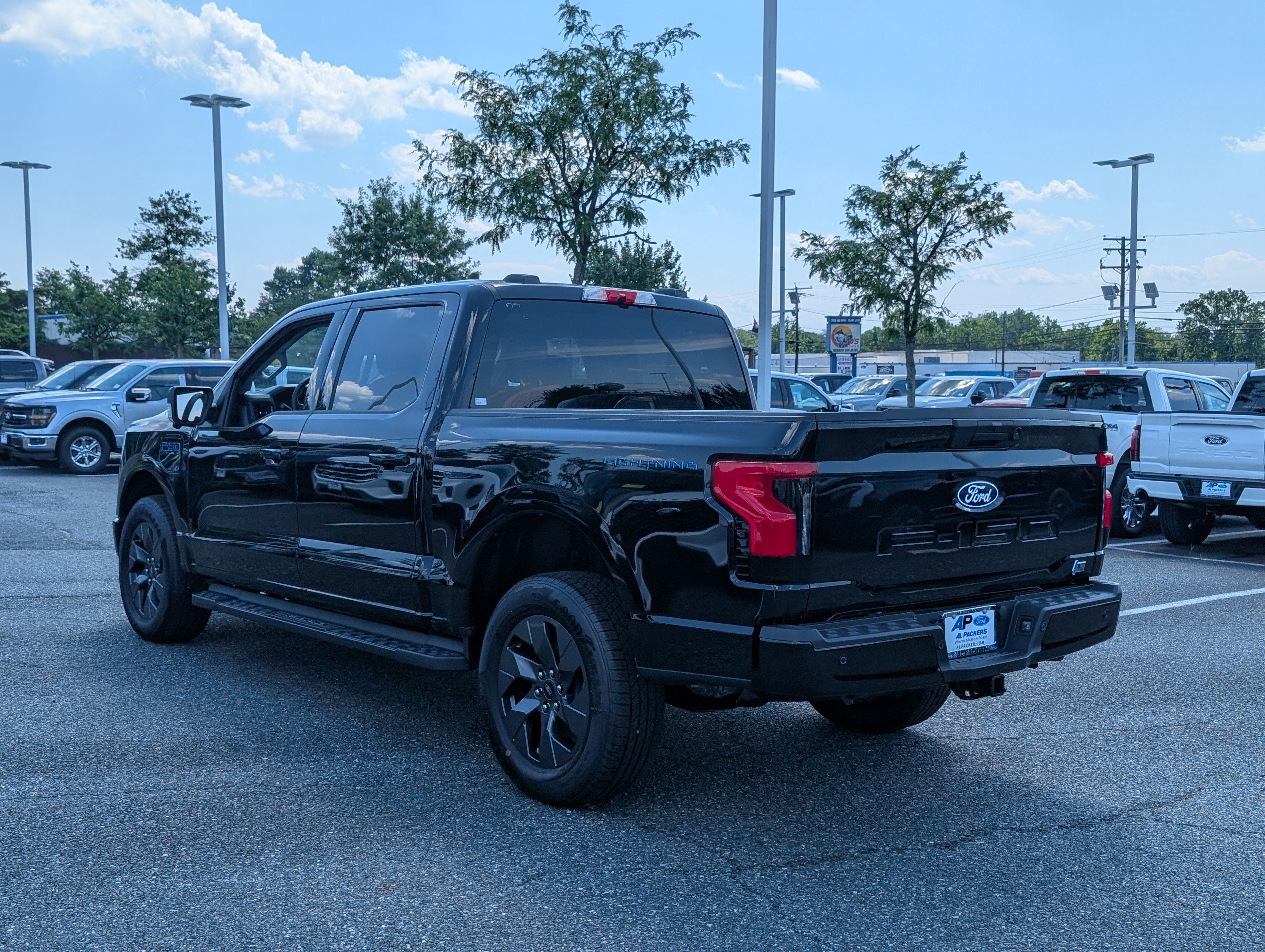 2025 Ford F-150 Lightning Flash