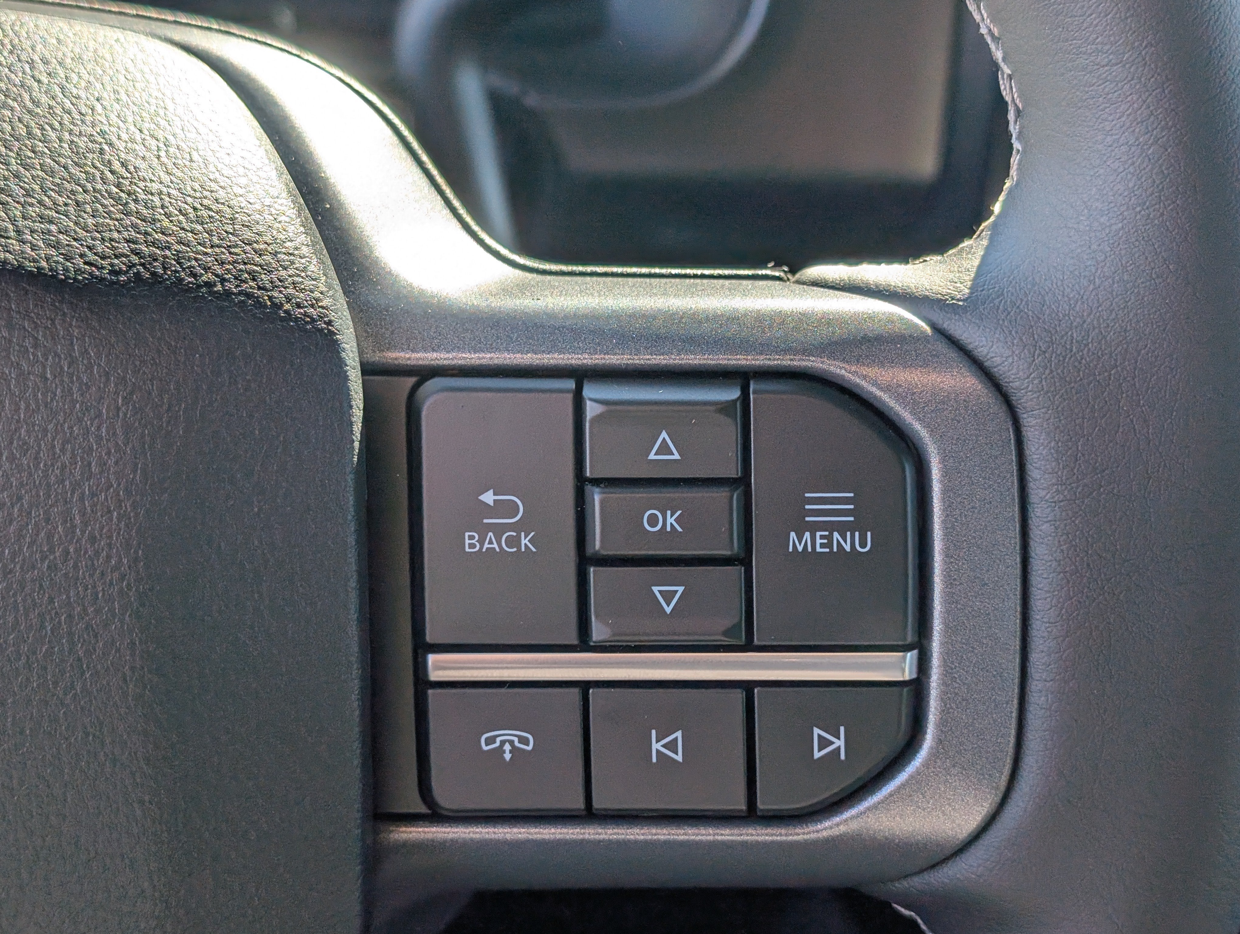 2027 Ford Super Duty F-250 SRW LARIAT