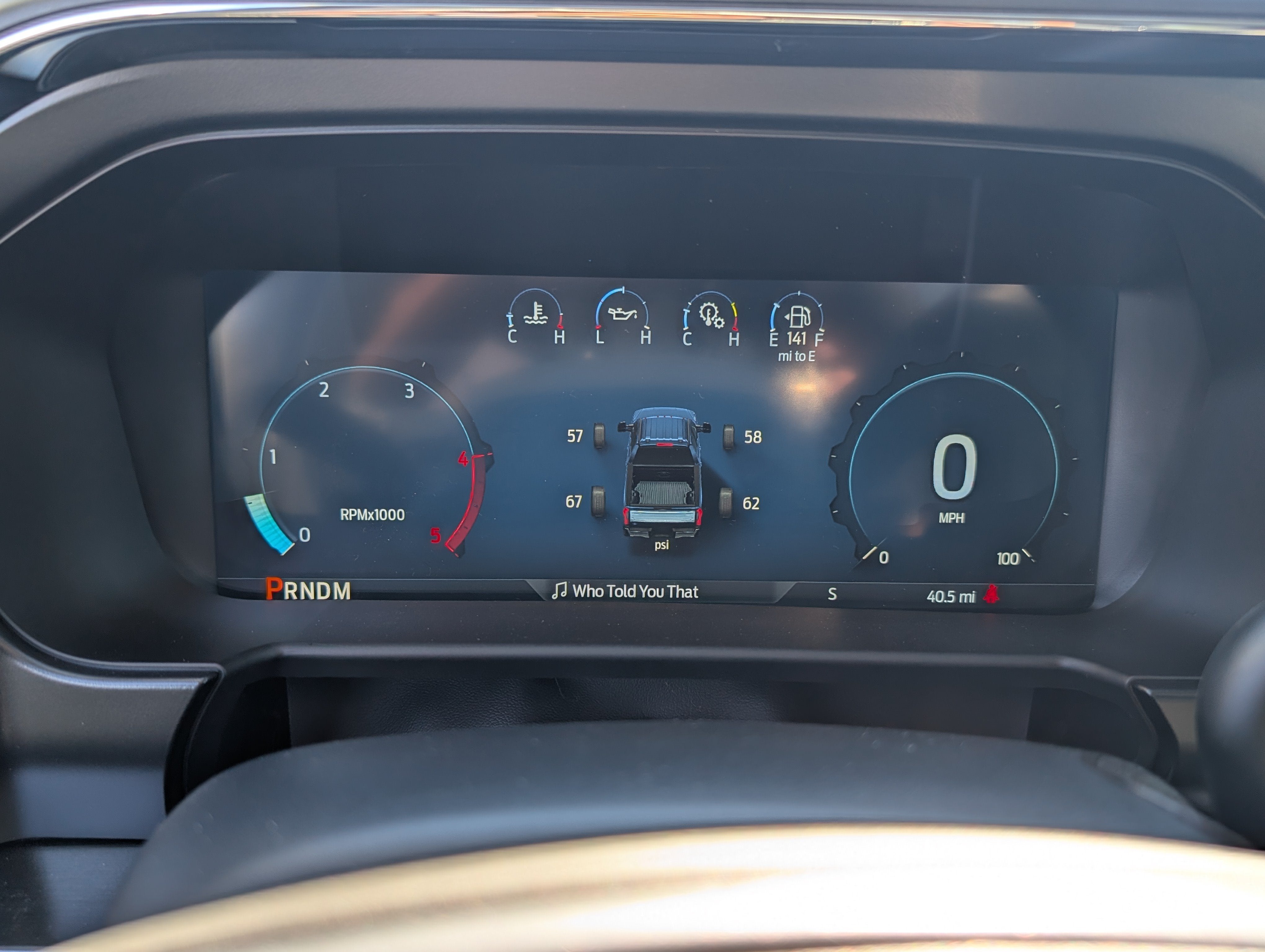 2027 Ford Super Duty F-250 SRW LARIAT