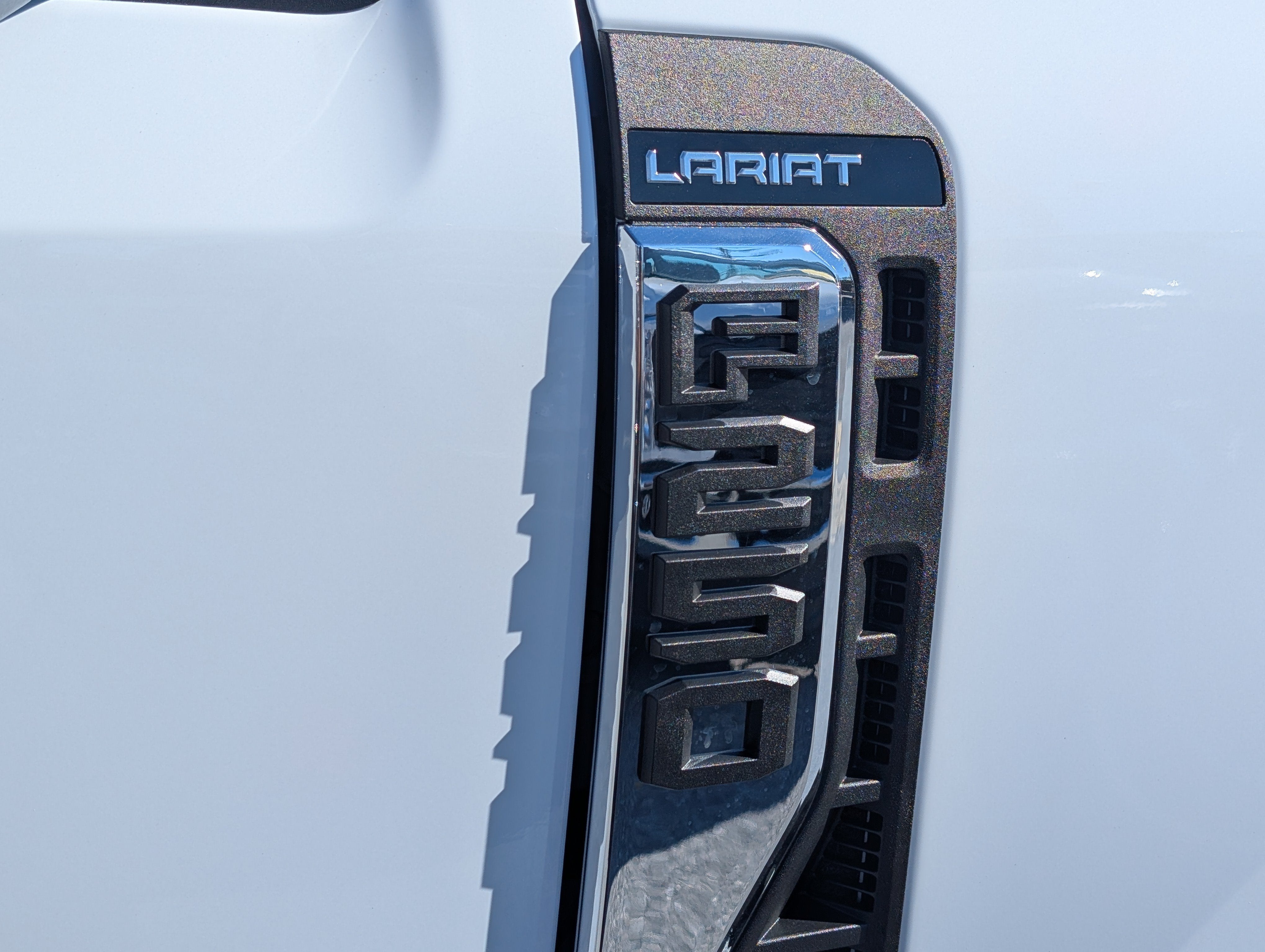 2027 Ford Super Duty F-250 SRW LARIAT