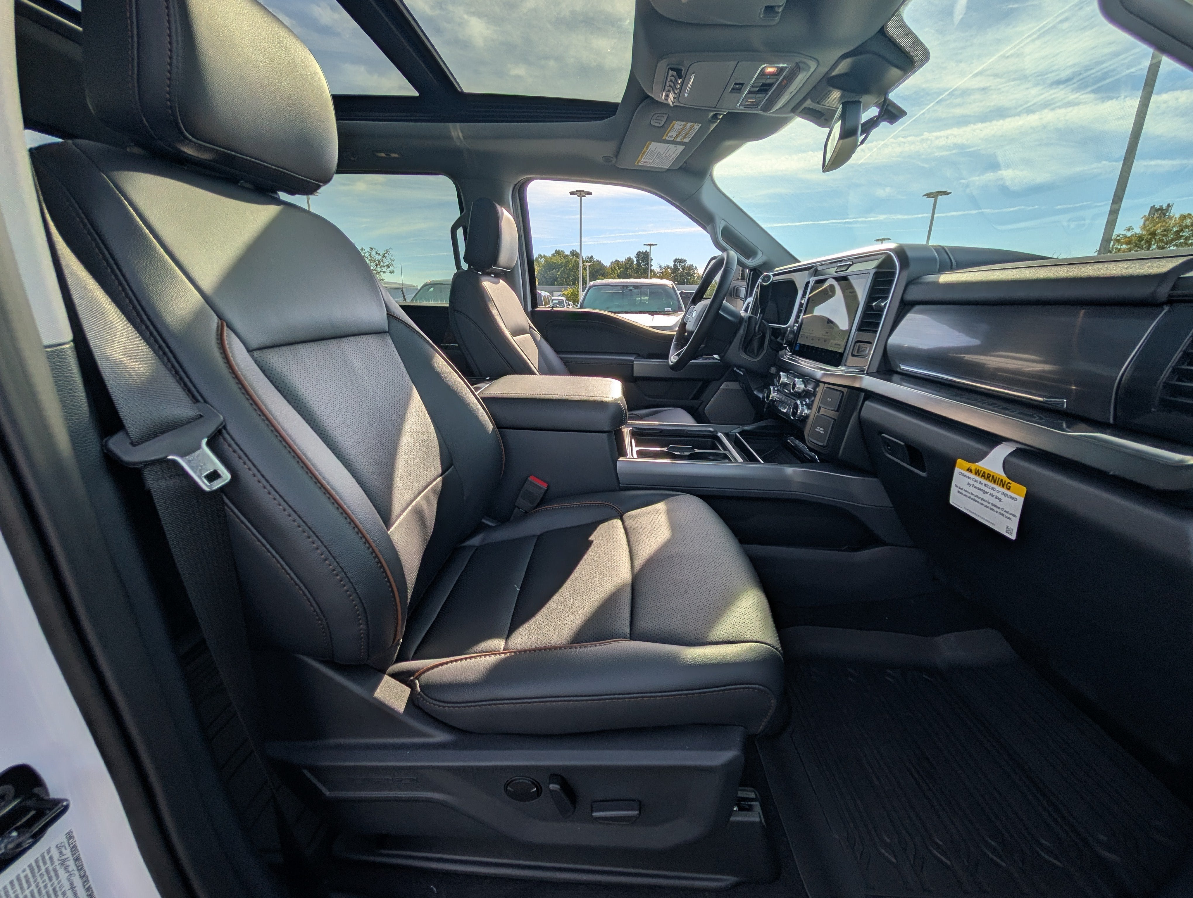 2027 Ford Super Duty F-250 SRW LARIAT