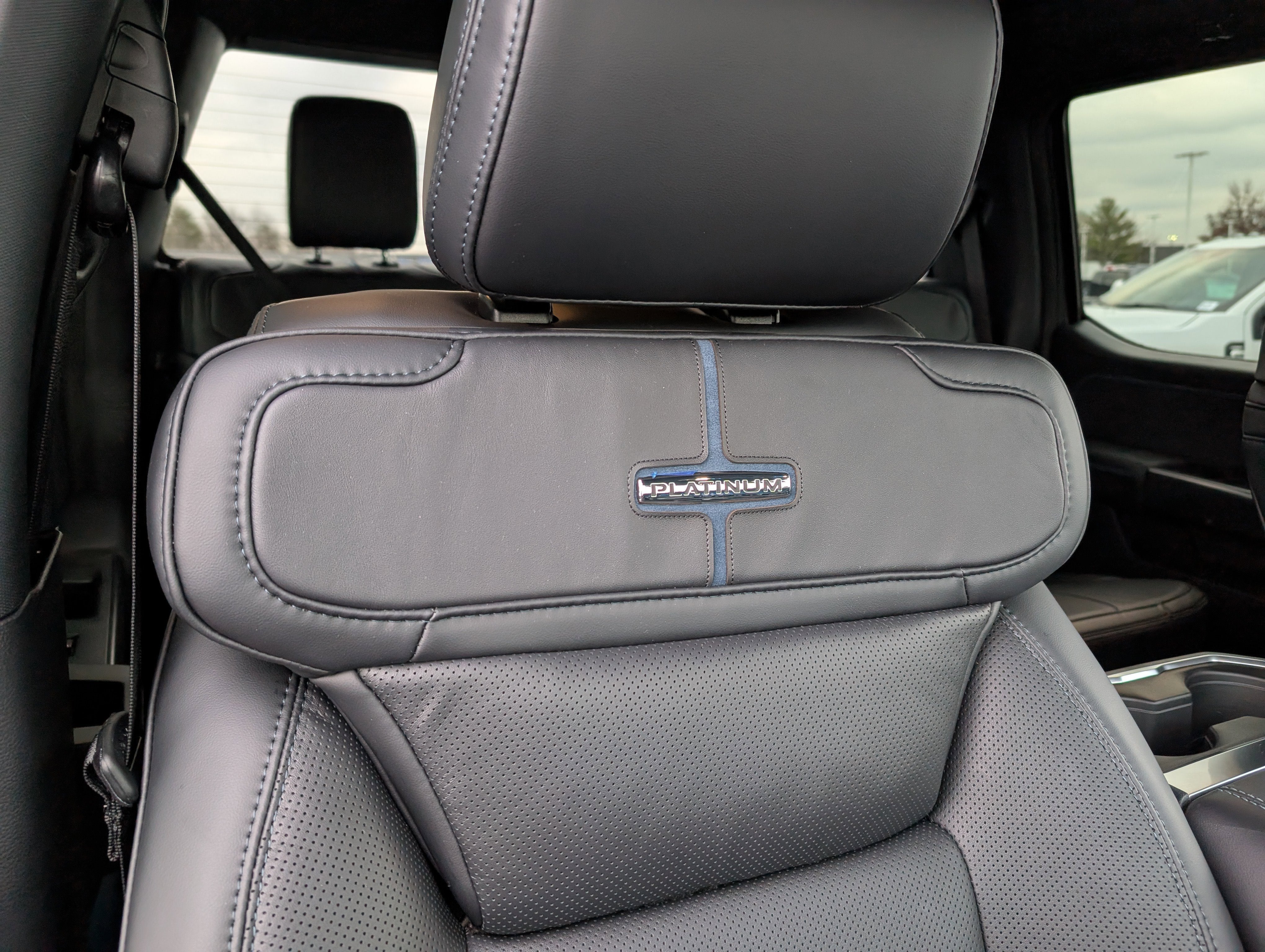 2026 Ford Super Duty F-250 SRW Platinum