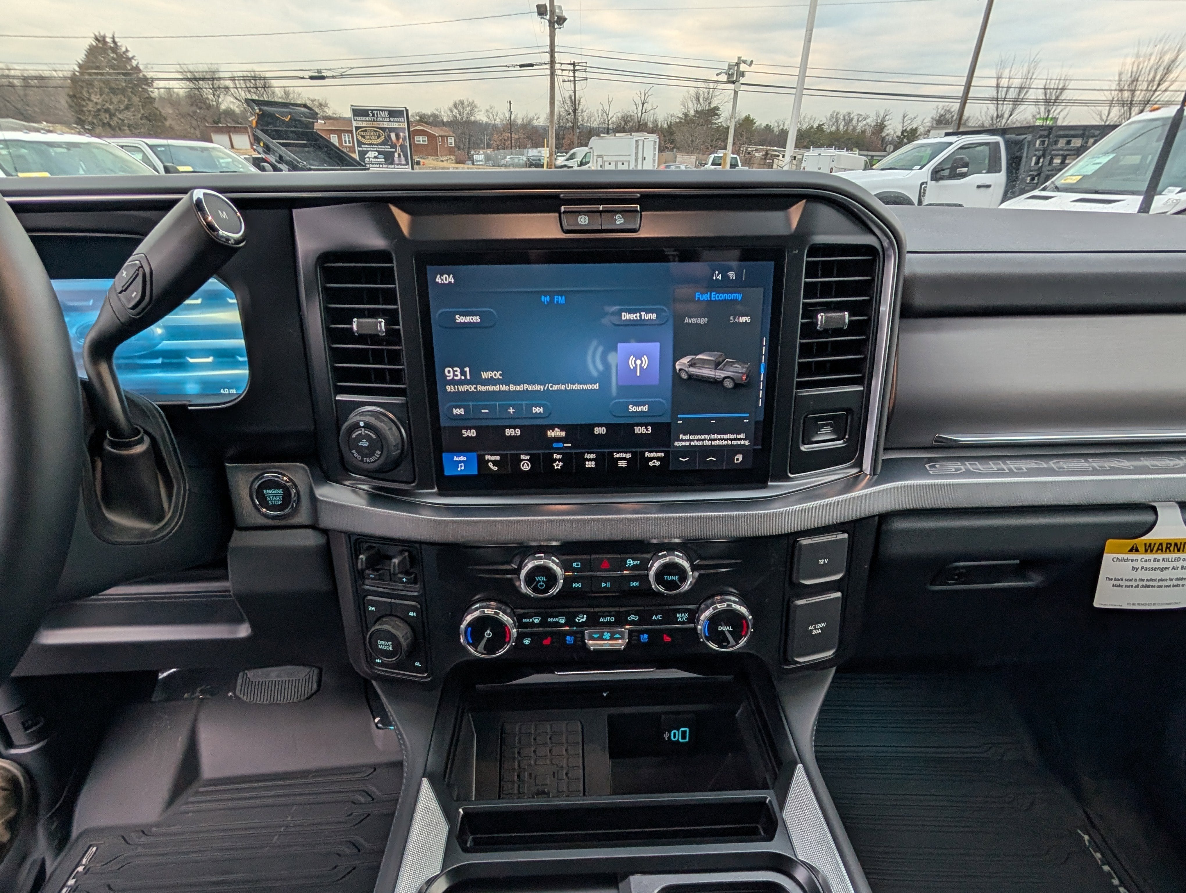 2026 Ford Super Duty F-250 SRW Platinum