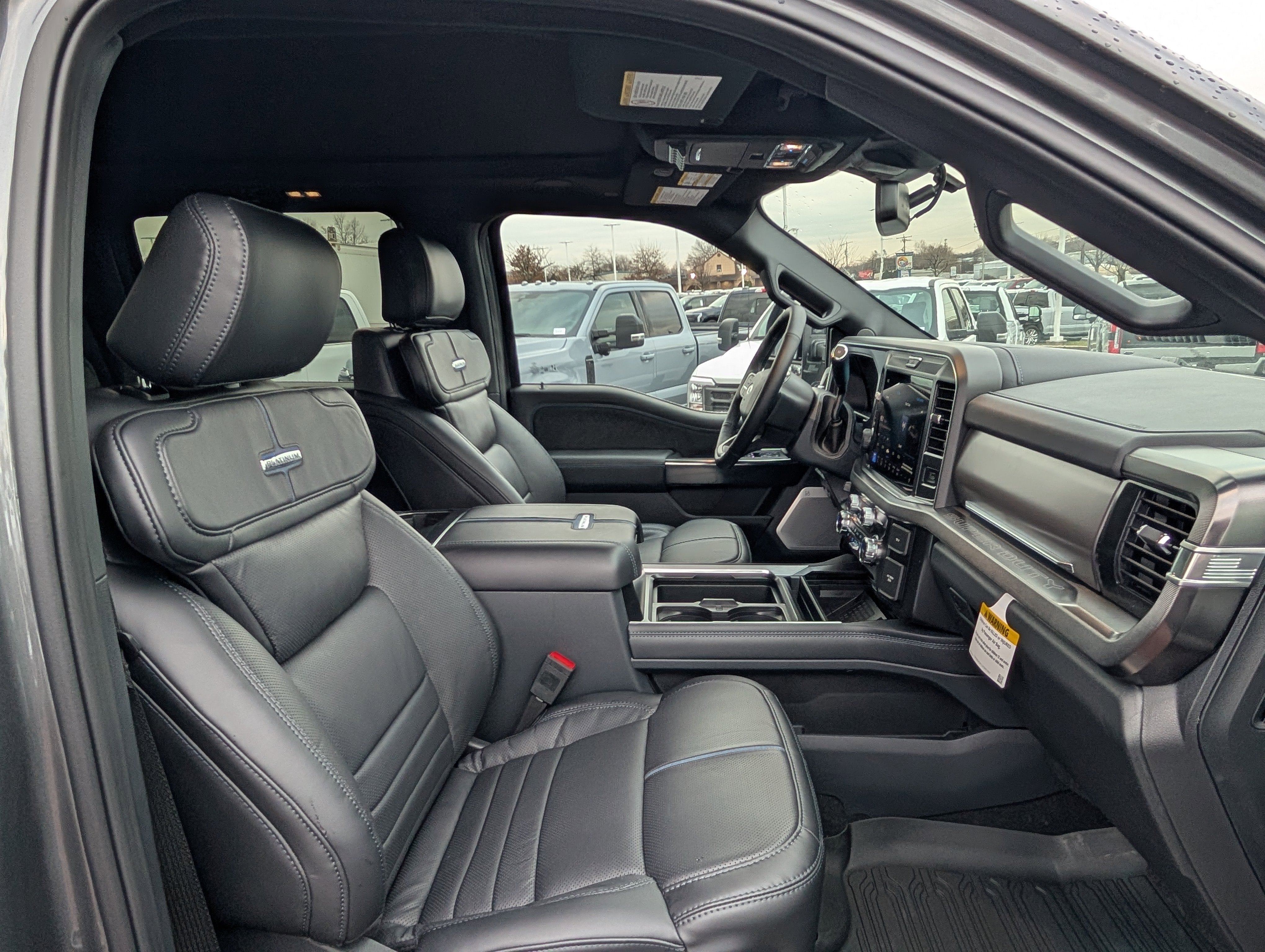 2026 Ford Super Duty F-250 SRW Platinum