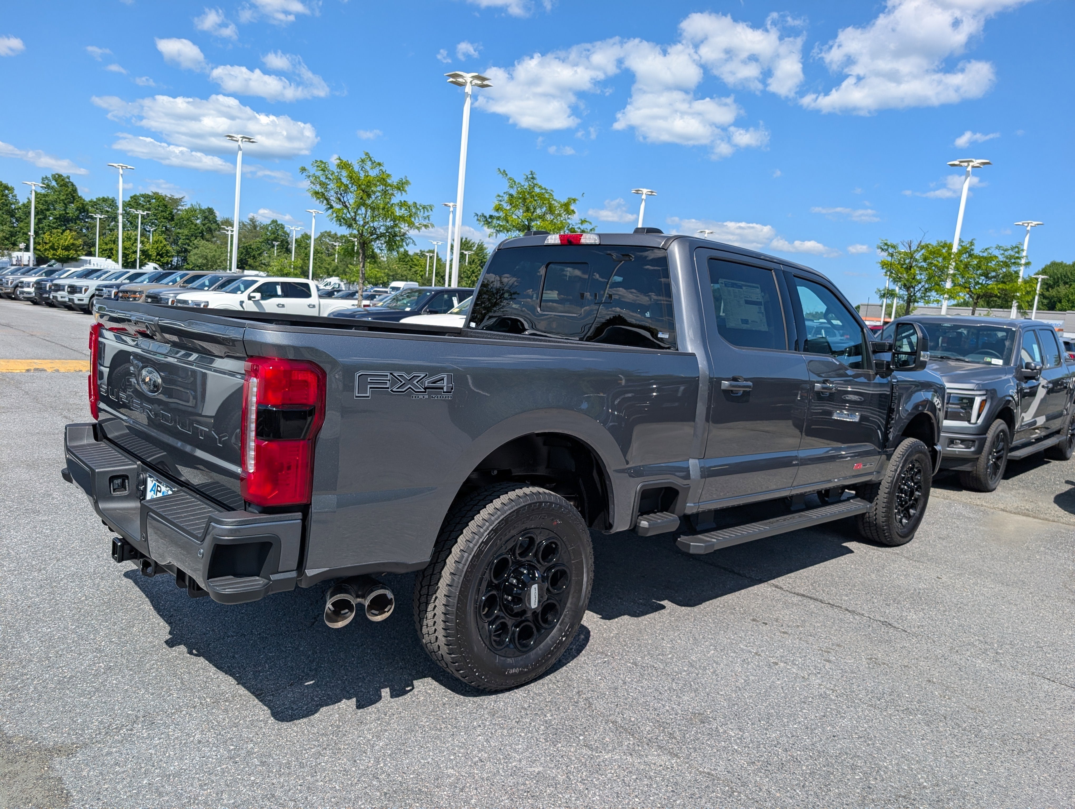 2026 Ford Super Duty F-250 SRW LARIAT