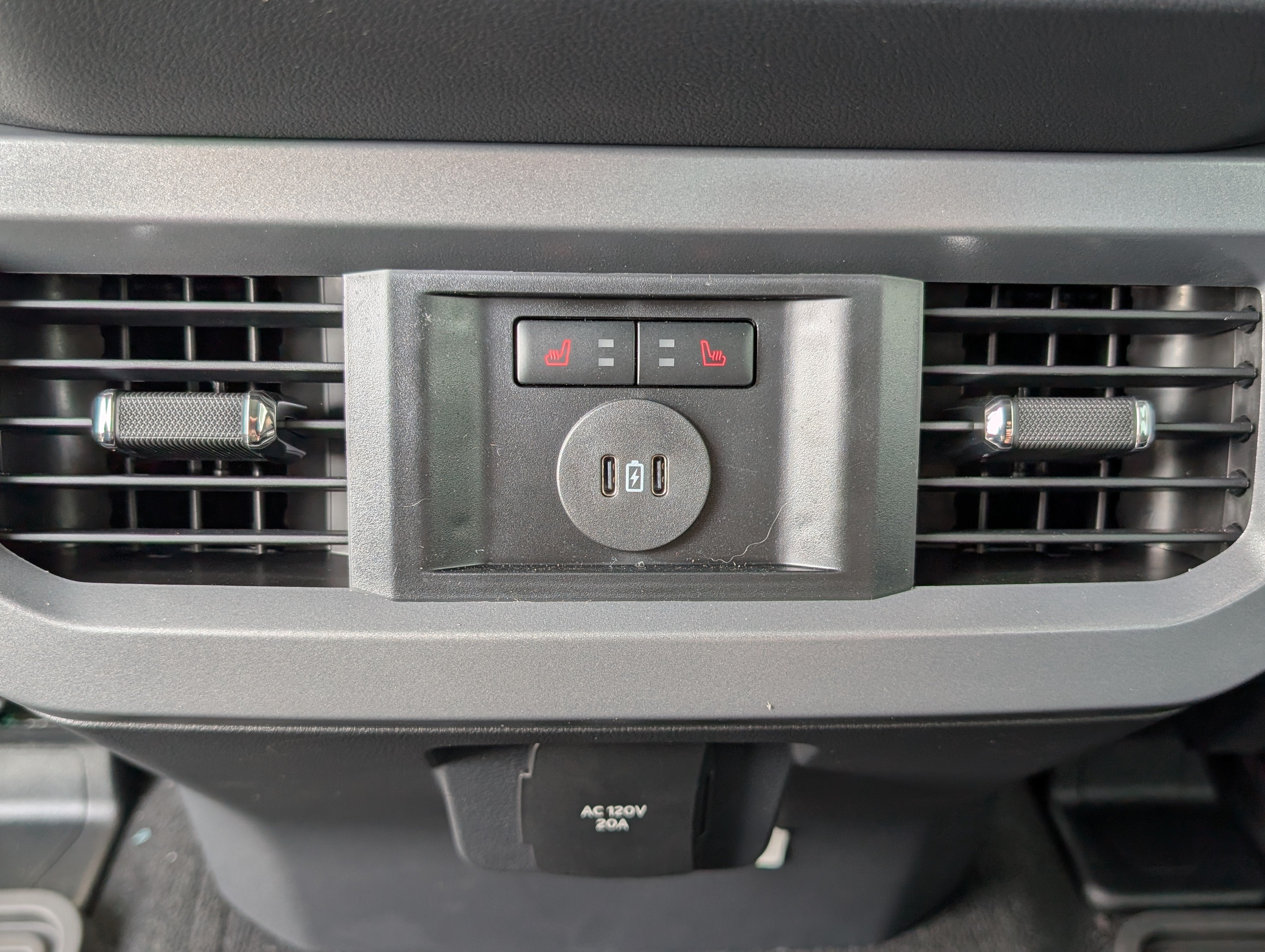 2027 Ford Super Duty F-250 SRW LARIAT