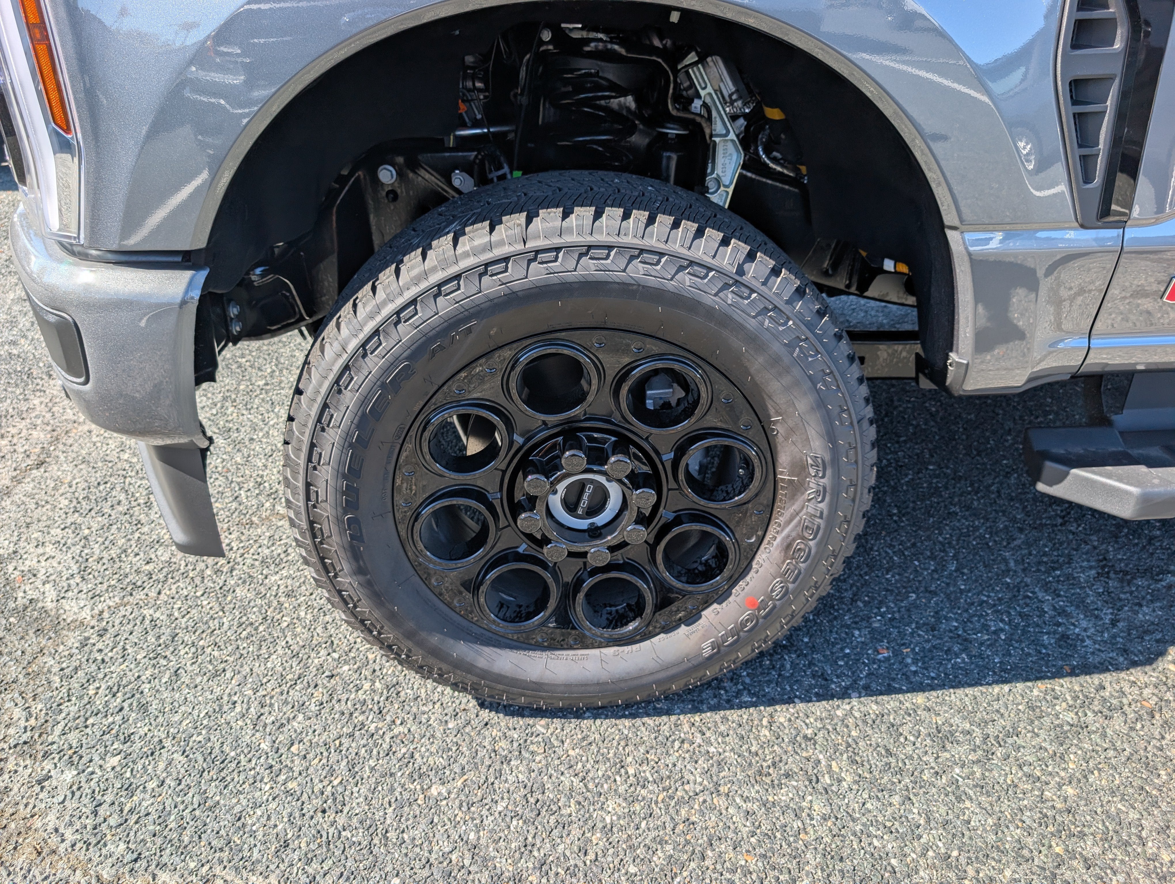 2027 Ford Super Duty F-250 SRW LARIAT