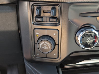 2027 Ford Super Duty F-250 SRW Platinum