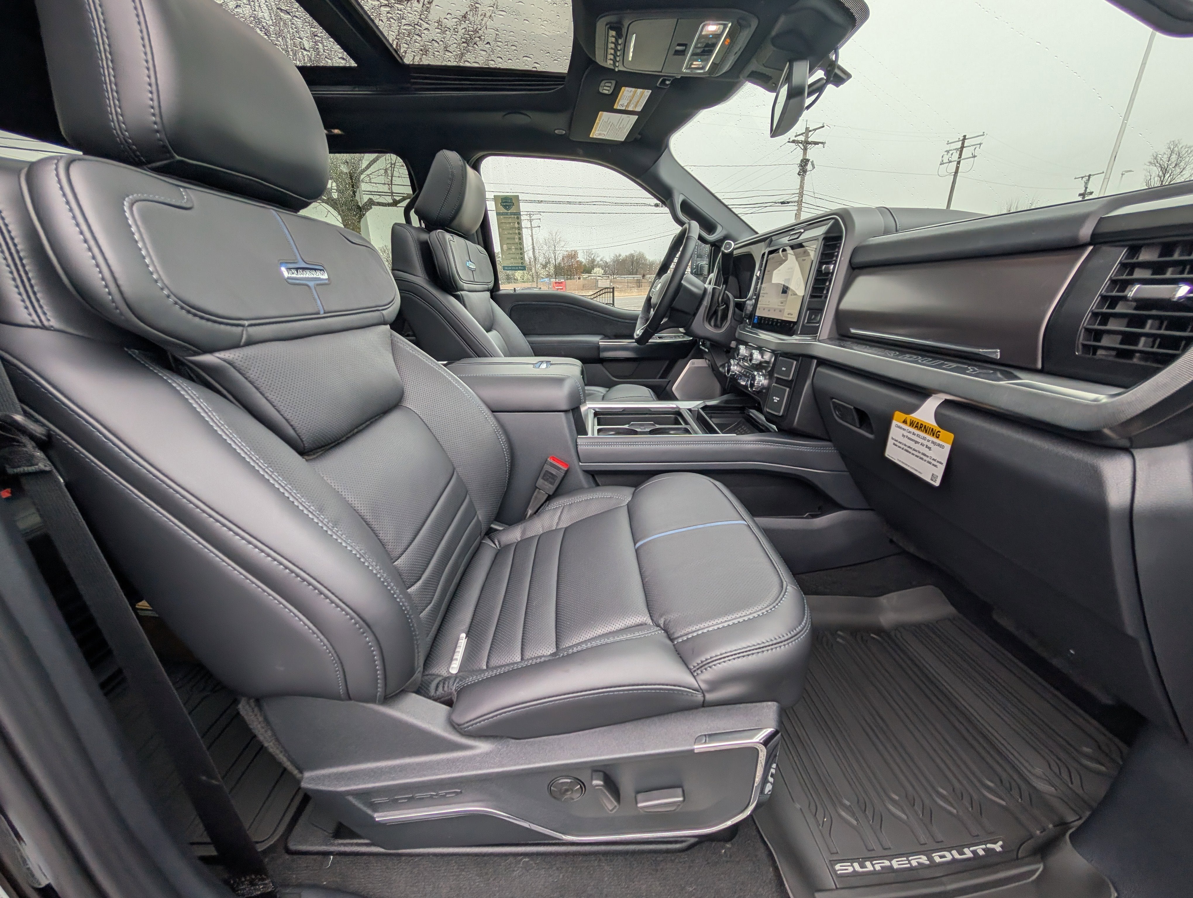 2026 Ford Super Duty F-250 SRW Platinum