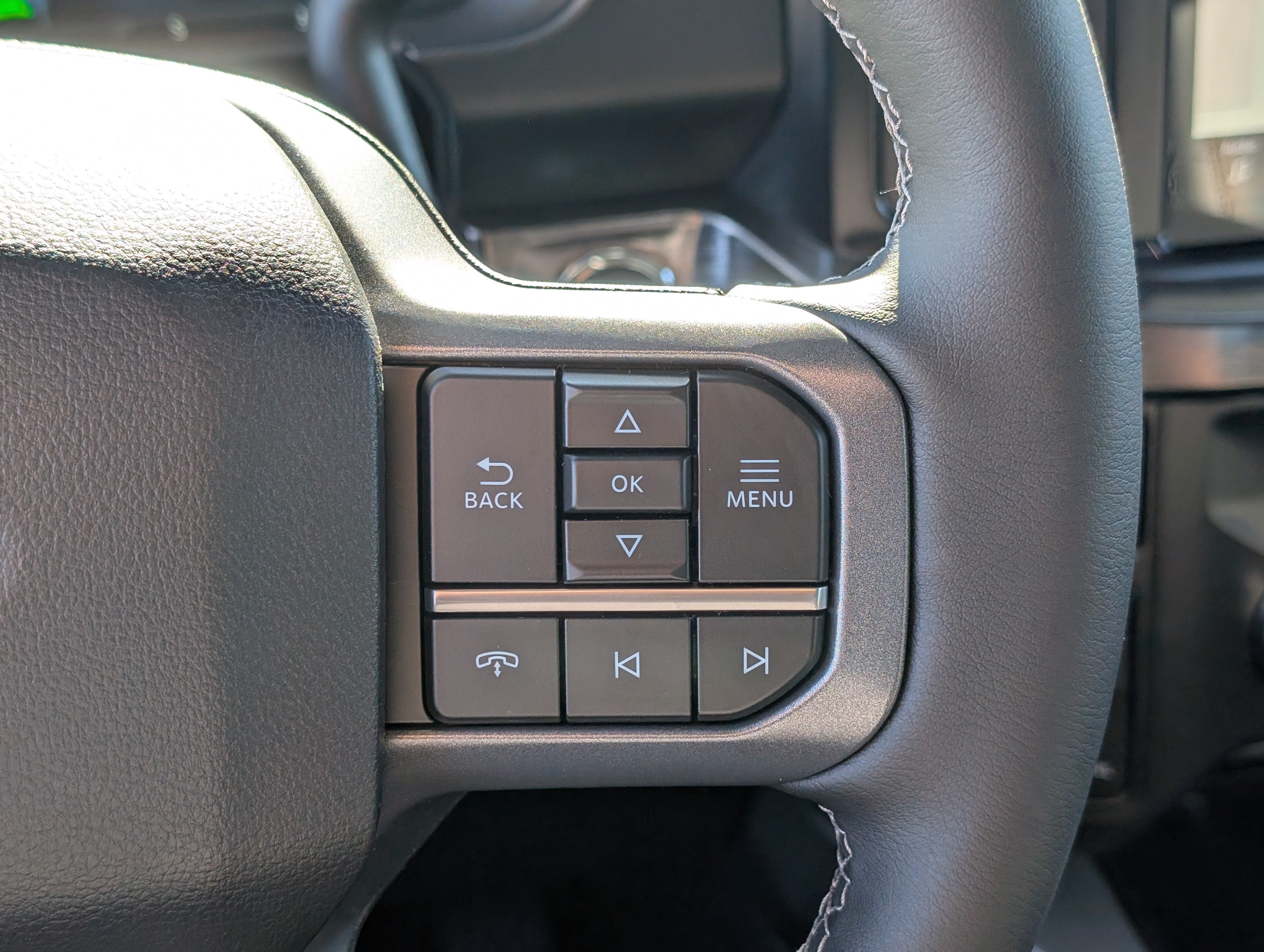 2027 Ford Super Duty F-250 SRW LARIAT