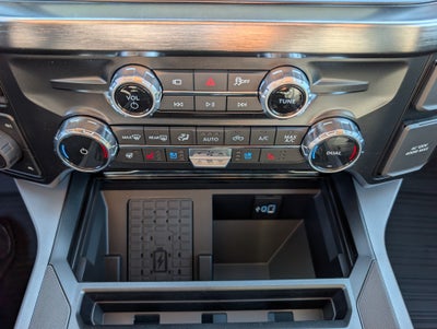2027 Ford Super Duty F-250 SRW LARIAT