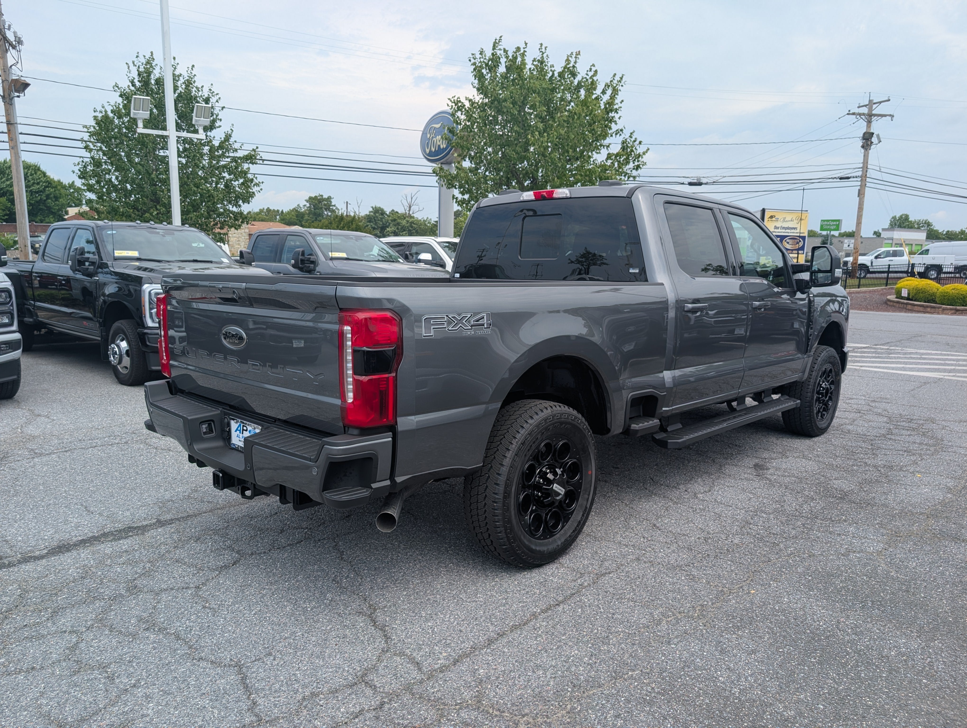 2026 Ford Super Duty F-250 SRW LARIAT