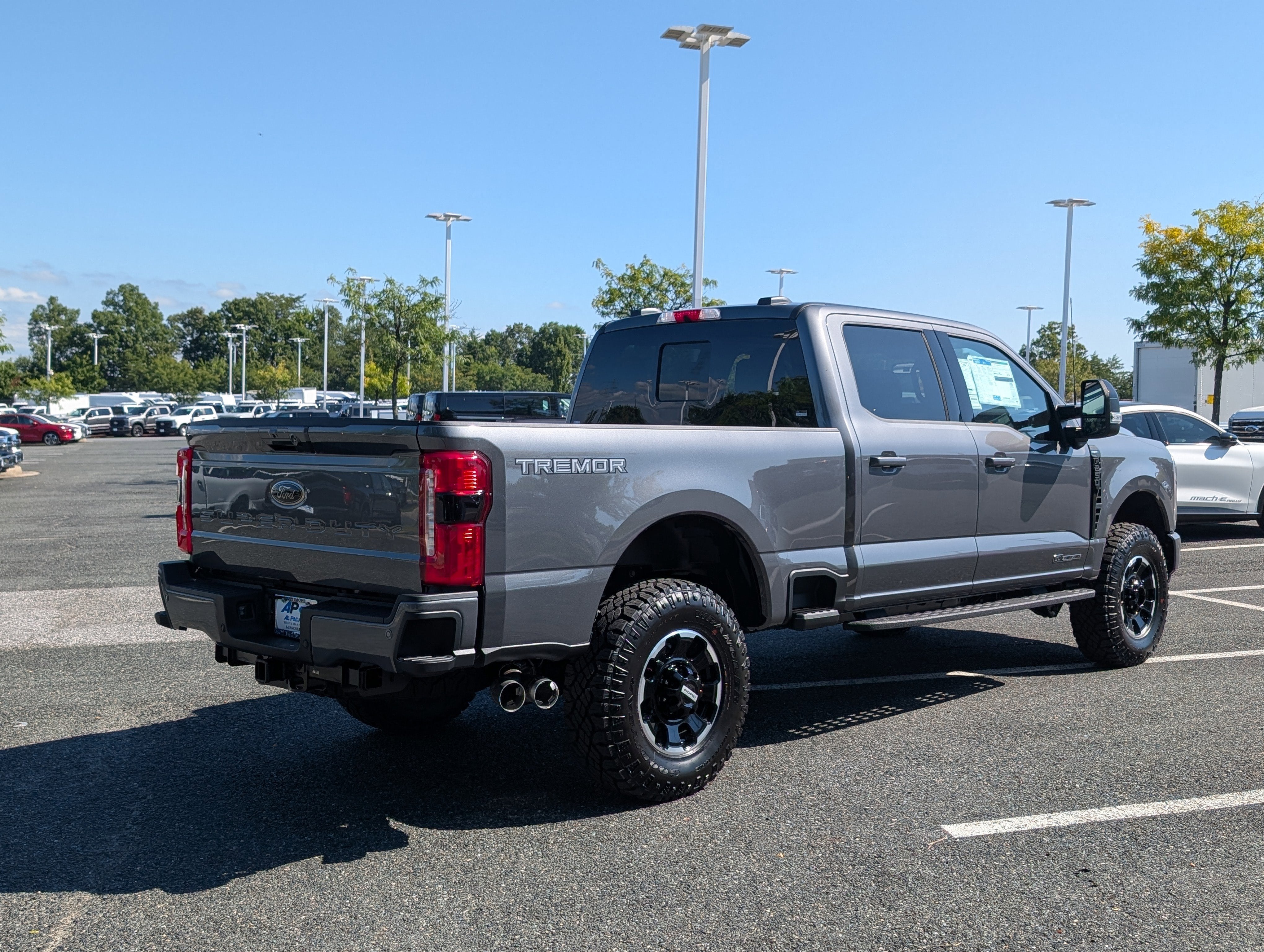 2026 Ford Super Duty F-250 SRW LARIAT
