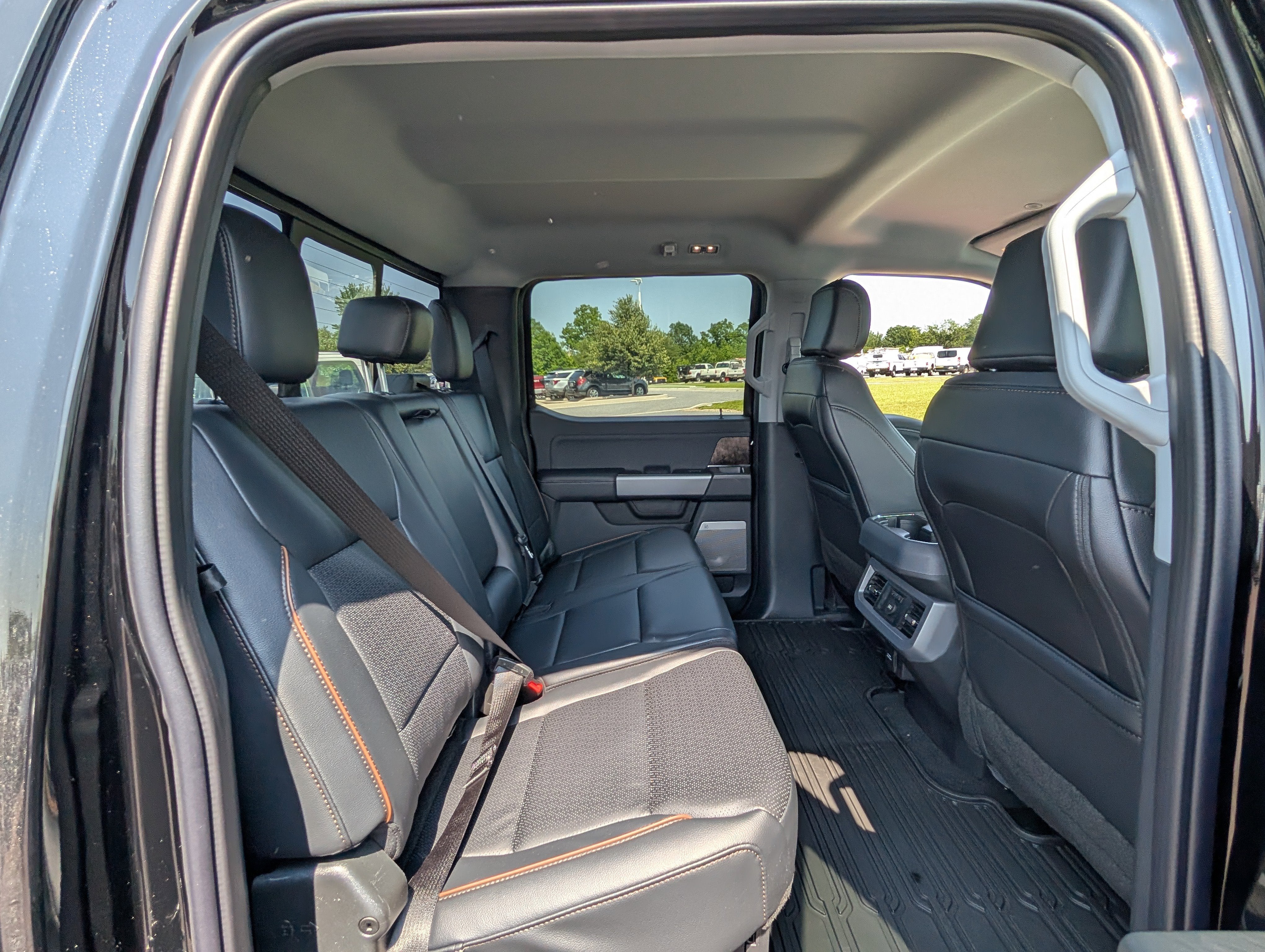 2025 Ford Super Duty F-250 SRW LARIAT