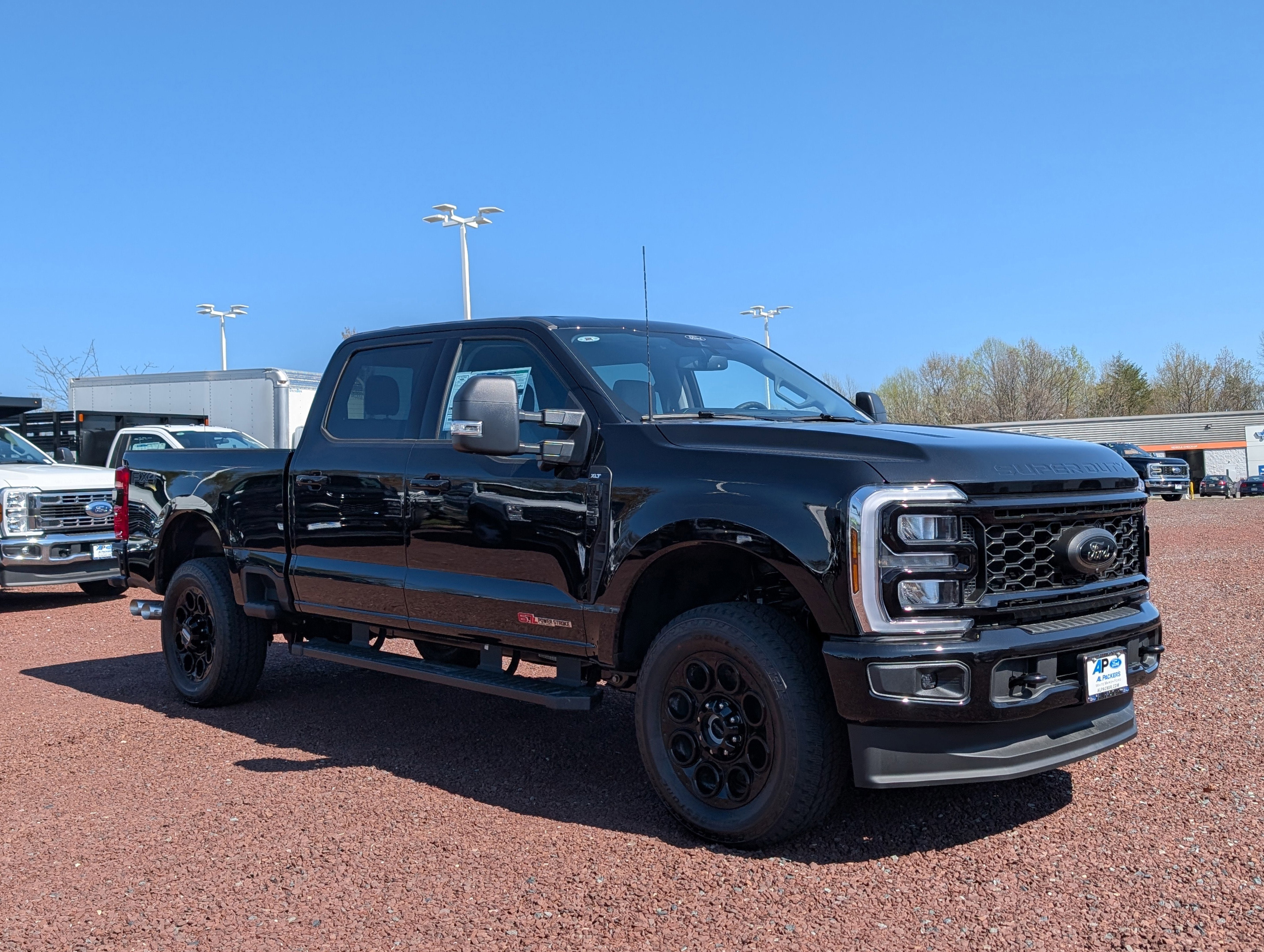 2025 Ford Super Duty F-350 SRW XLT