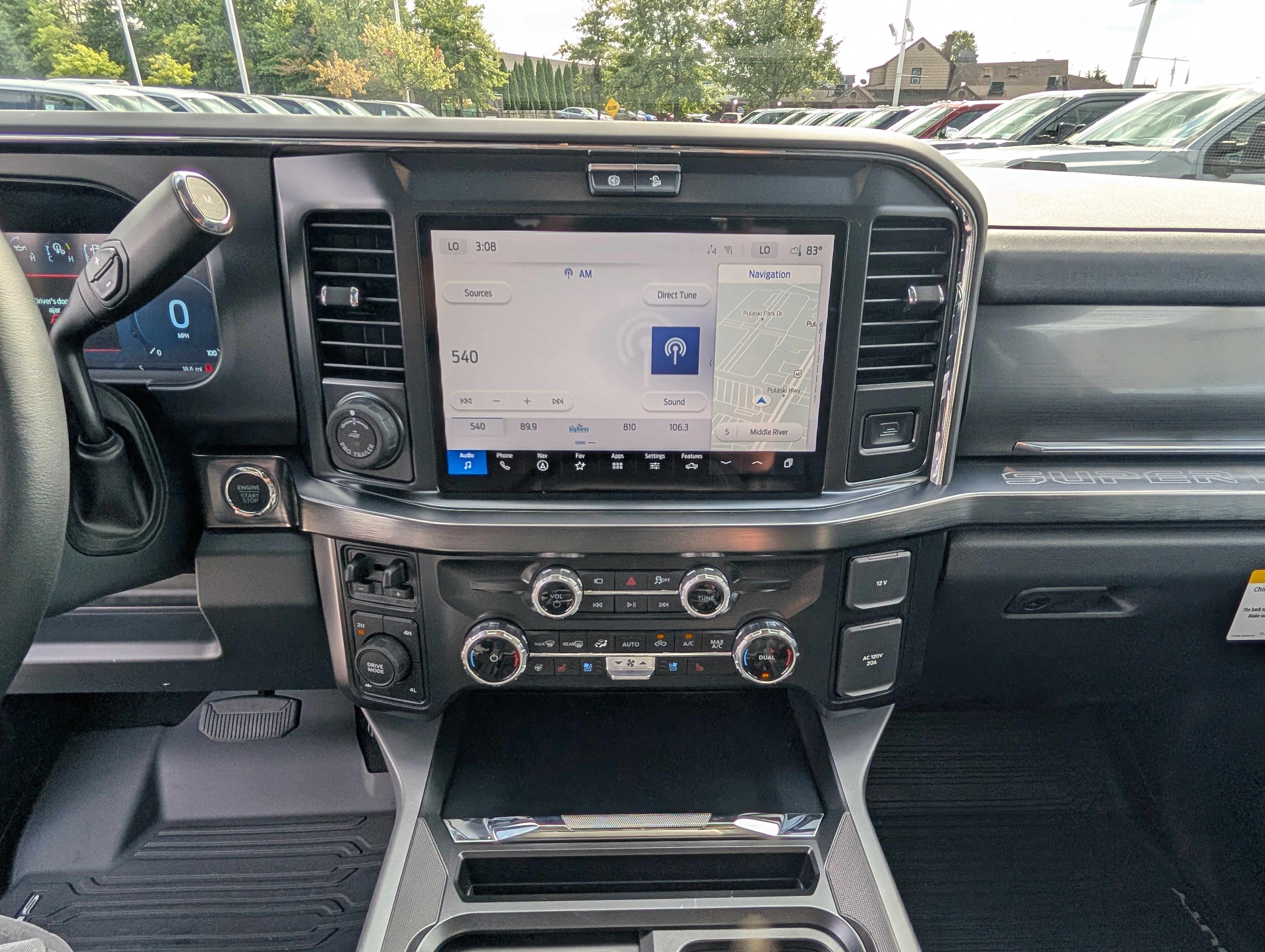 2026 Ford Super Duty F-350 SRW LARIAT