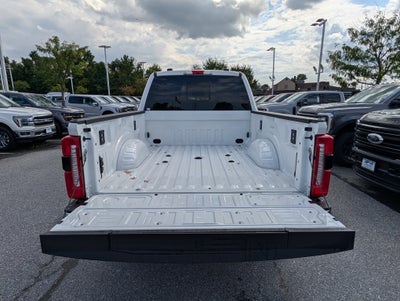 2026 Ford Super Duty F-350 SRW LARIAT