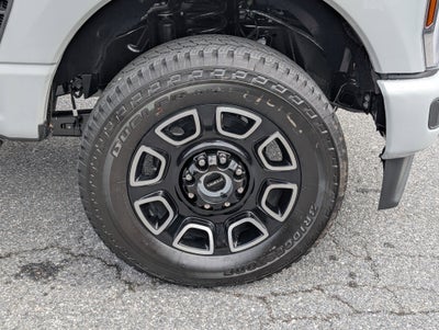 2026 Ford Super Duty F-350 SRW Platinum