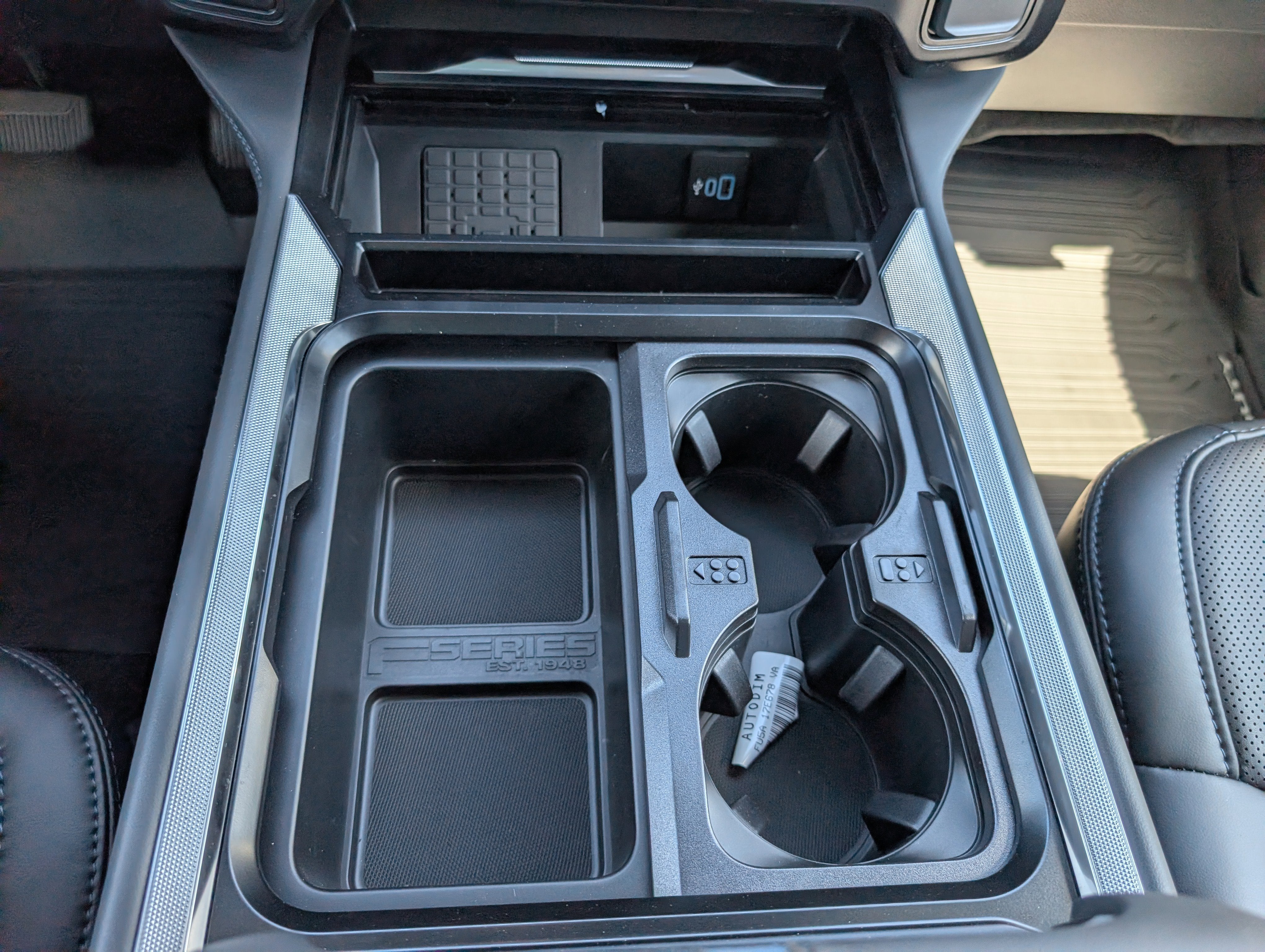 2026 Ford Super Duty F-350 SRW Platinum
