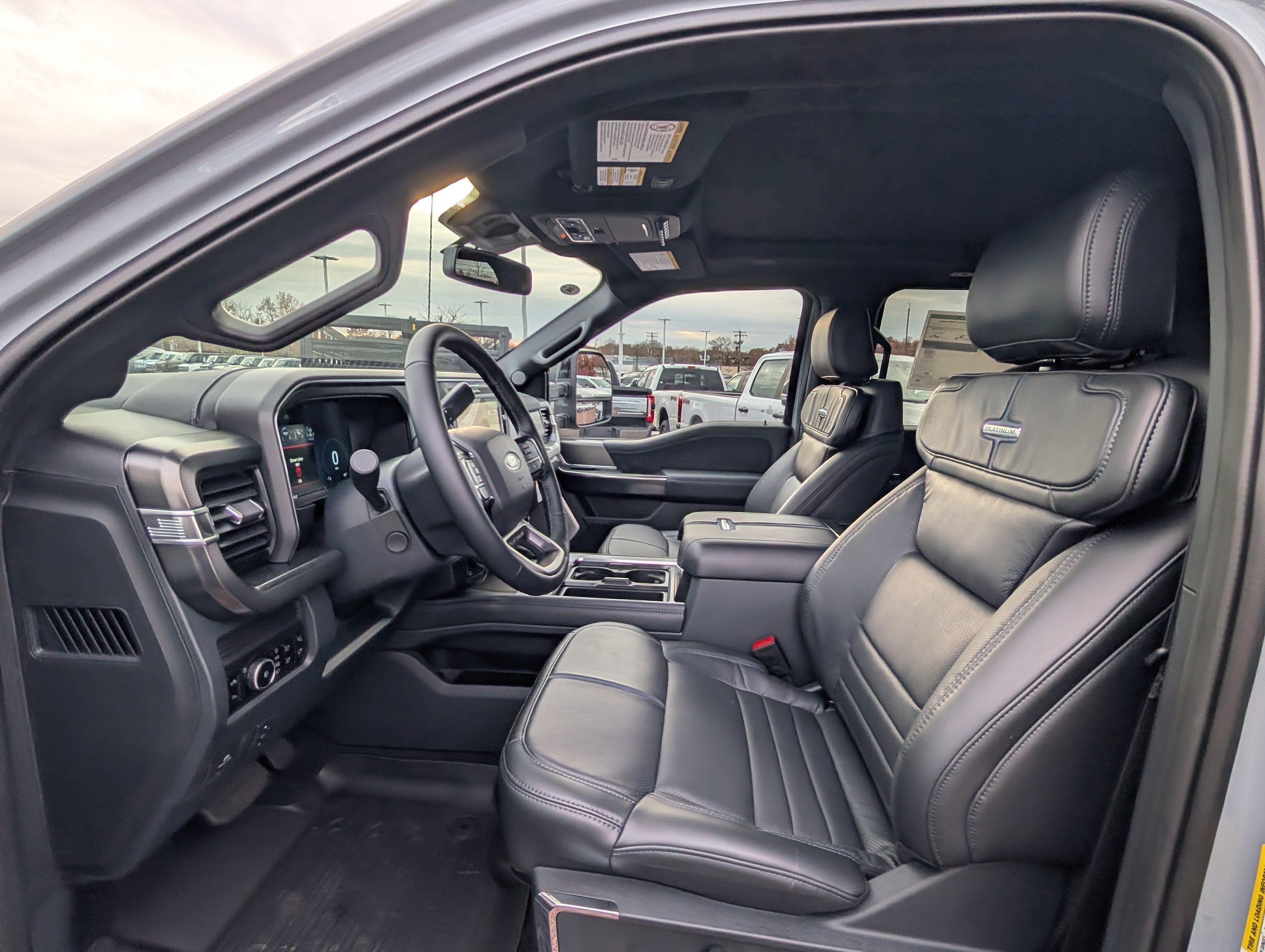 2026 Ford Super Duty F-350 SRW Platinum