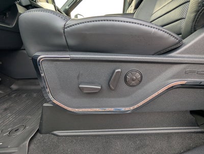 2026 Ford Super Duty F-350 SRW Platinum