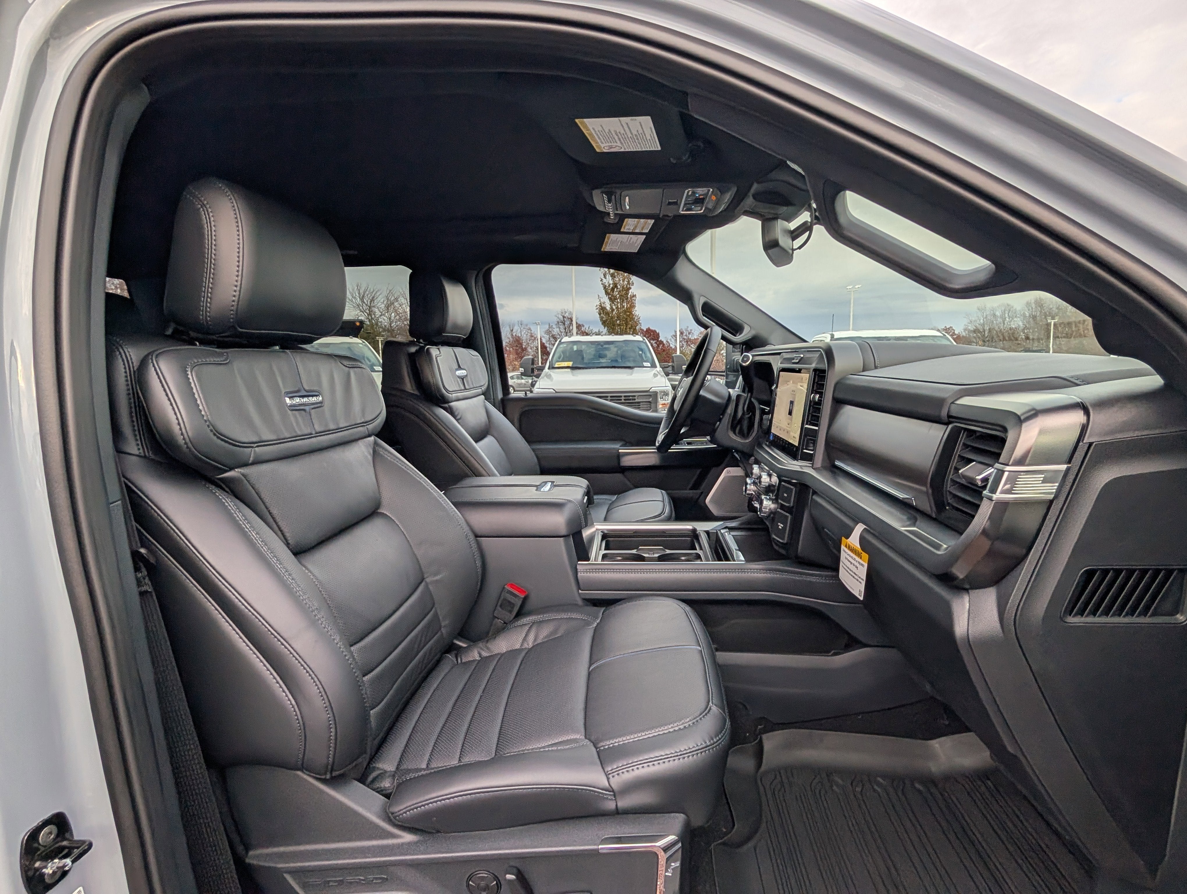 2026 Ford Super Duty F-350 SRW Platinum