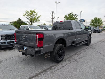 2026 Ford Super Duty F-350 SRW LARIAT