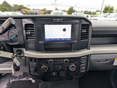 2026 Ford Super Duty F-350 SRW XL