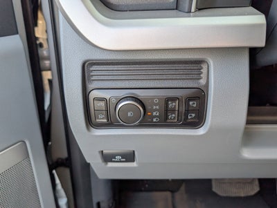 2026 Ford Super Duty F-350 SRW XLT