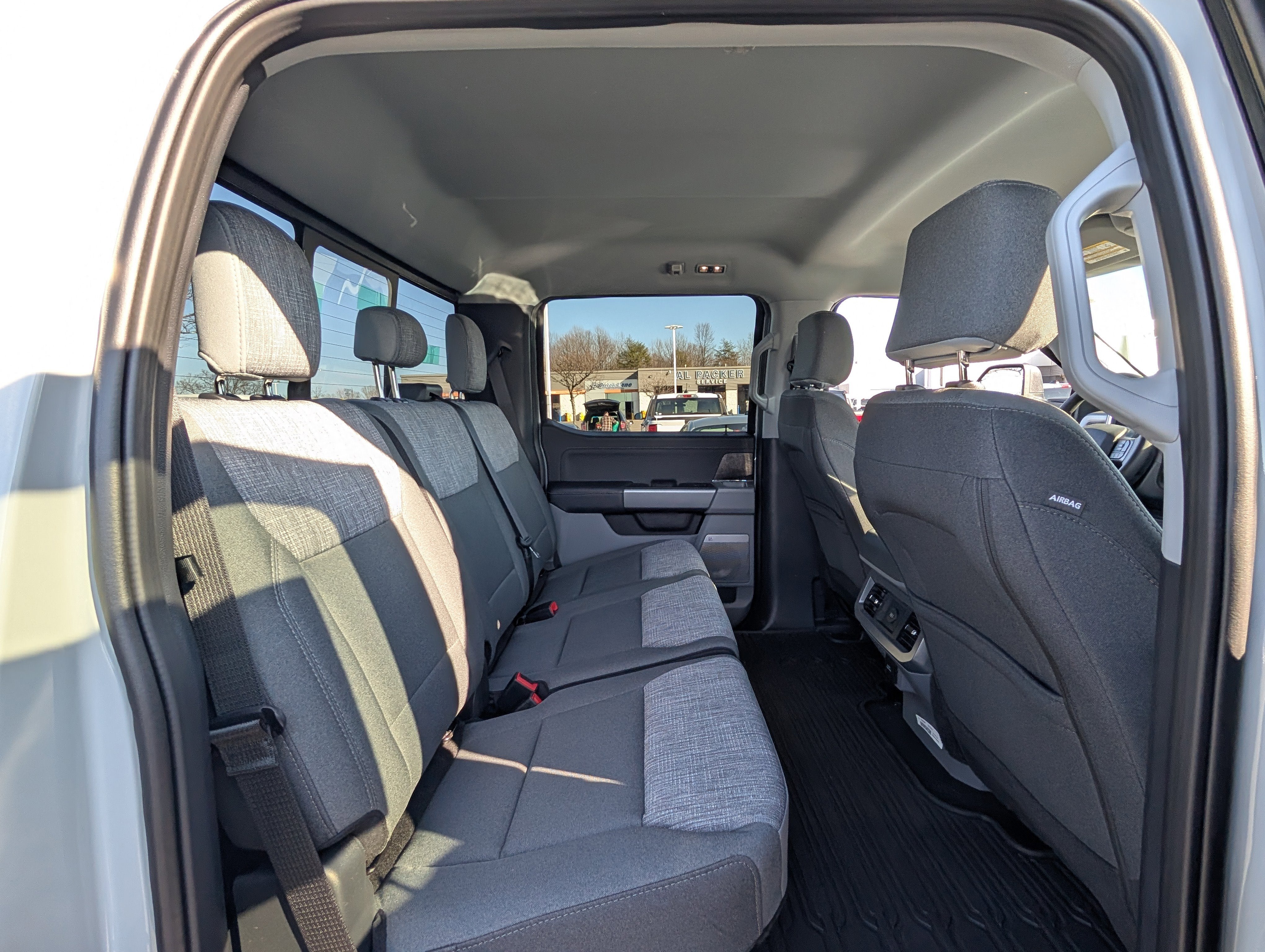 2026 Ford Super Duty F-350 SRW XLT