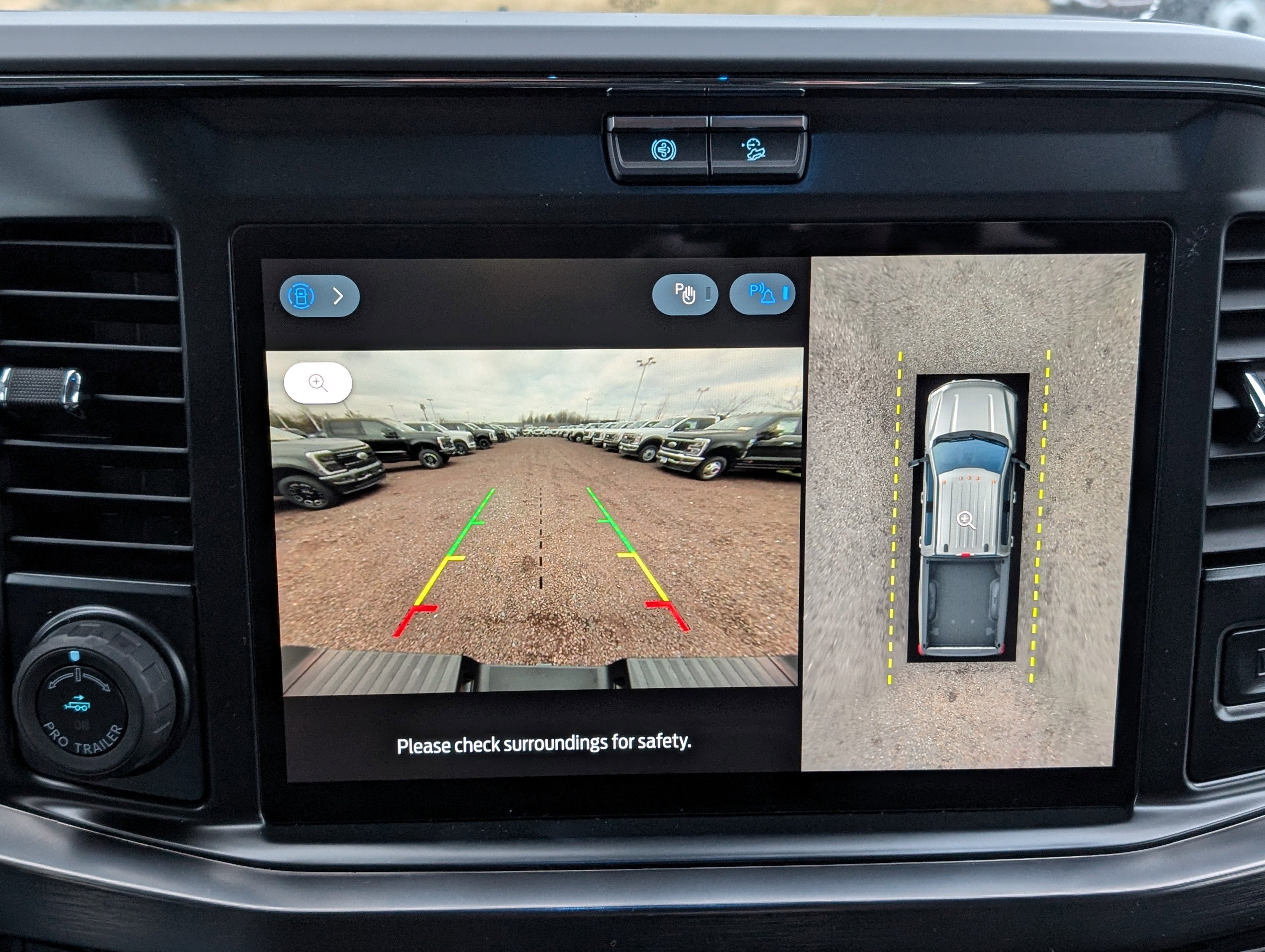 2026 Ford Super Duty F-350 SRW LARIAT