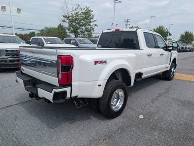 2026 Ford Super Duty F-350 DRW Platinum