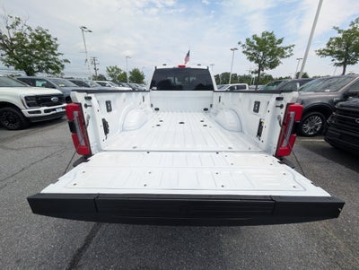 2026 Ford Super Duty F-350 DRW Platinum