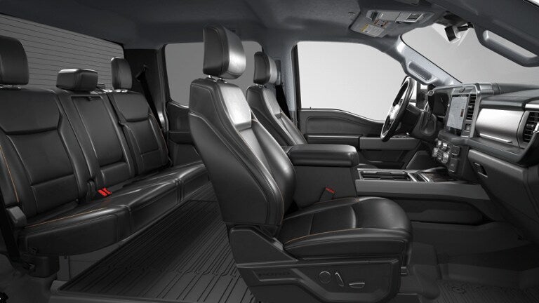 2026 Ford Super Duty F-350 DRW LARIAT