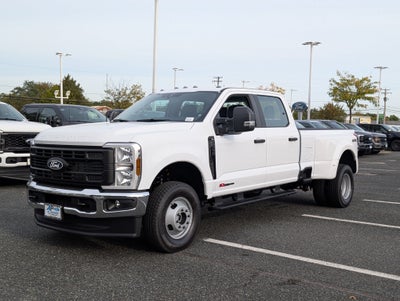 2027 Ford Super Duty F-350 DRW XL