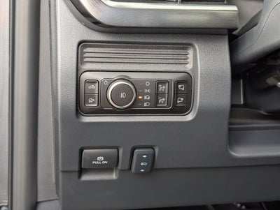 2026 Ford Super Duty F-350 DRW LARIAT