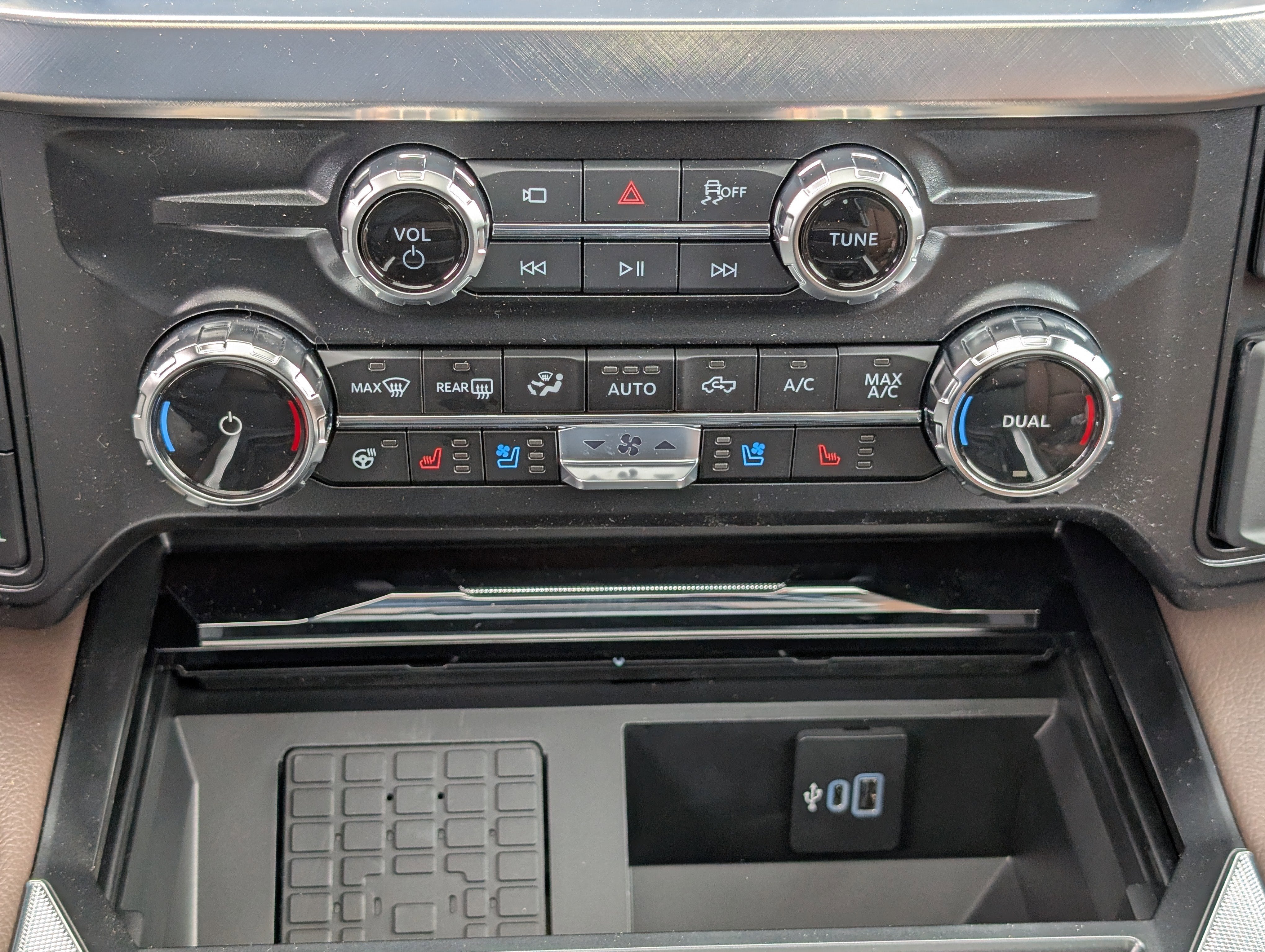 2026 Ford Super Duty F-350 DRW King Ranch